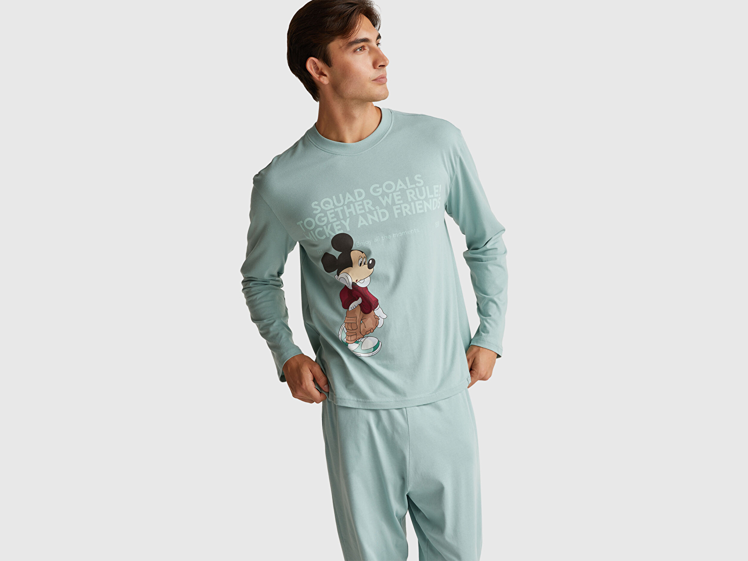 Benetton Erkek Açık Yeşil %100 Koton Disney Baskılı Uzun Kollu T-Shirt