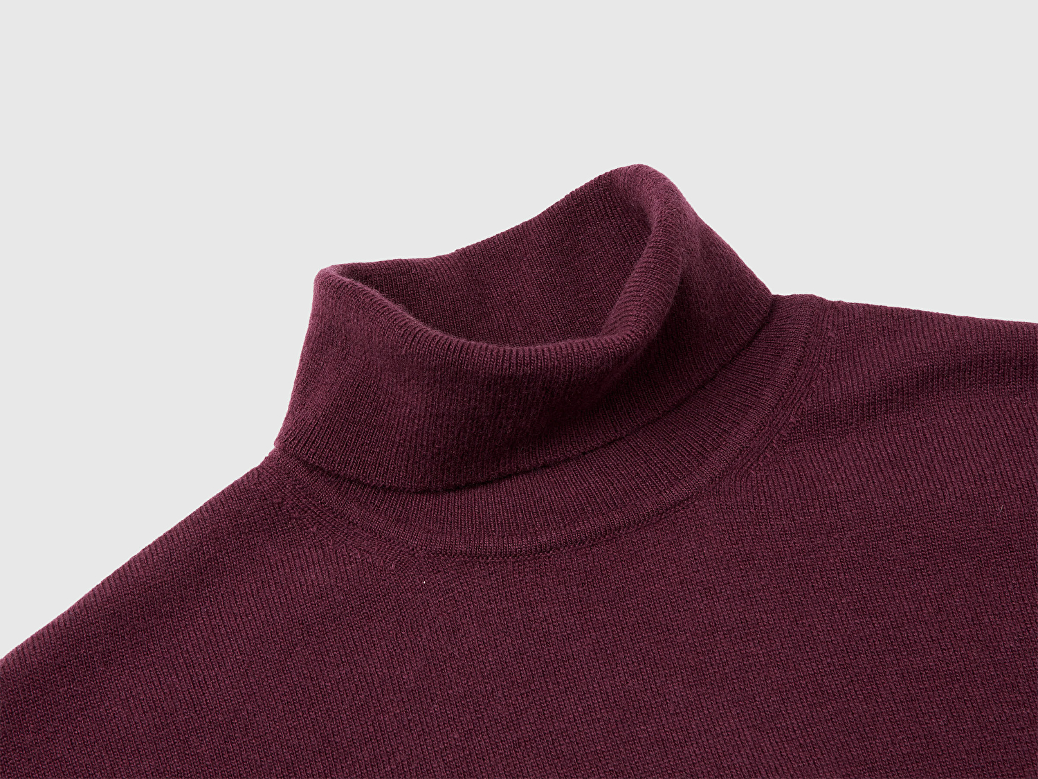 Benetton Erkek Mürdüm %100 Merino Boğazlı  Kazak