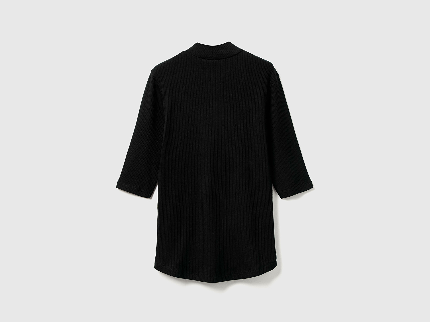 Benetton Kadın Siyah Liyosel Karşımlı Yarım Kol Slim Fit Dik Yaka T-Shirt