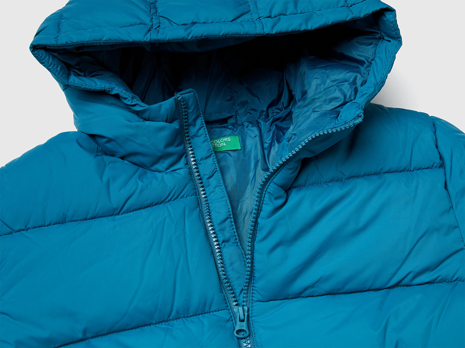 Benetton Erkek Çocuk Petrol Mavisi Logo Detaylı Fermuarlı Kapüşonlu Dolgulu Mont