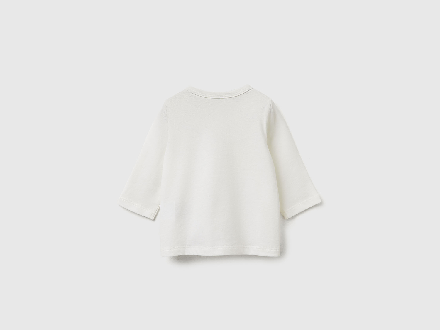 Benetton Bebek Beyaz Önü Baskılı Omzu Gizli Düğmeli Uzun Kollu T-shirt