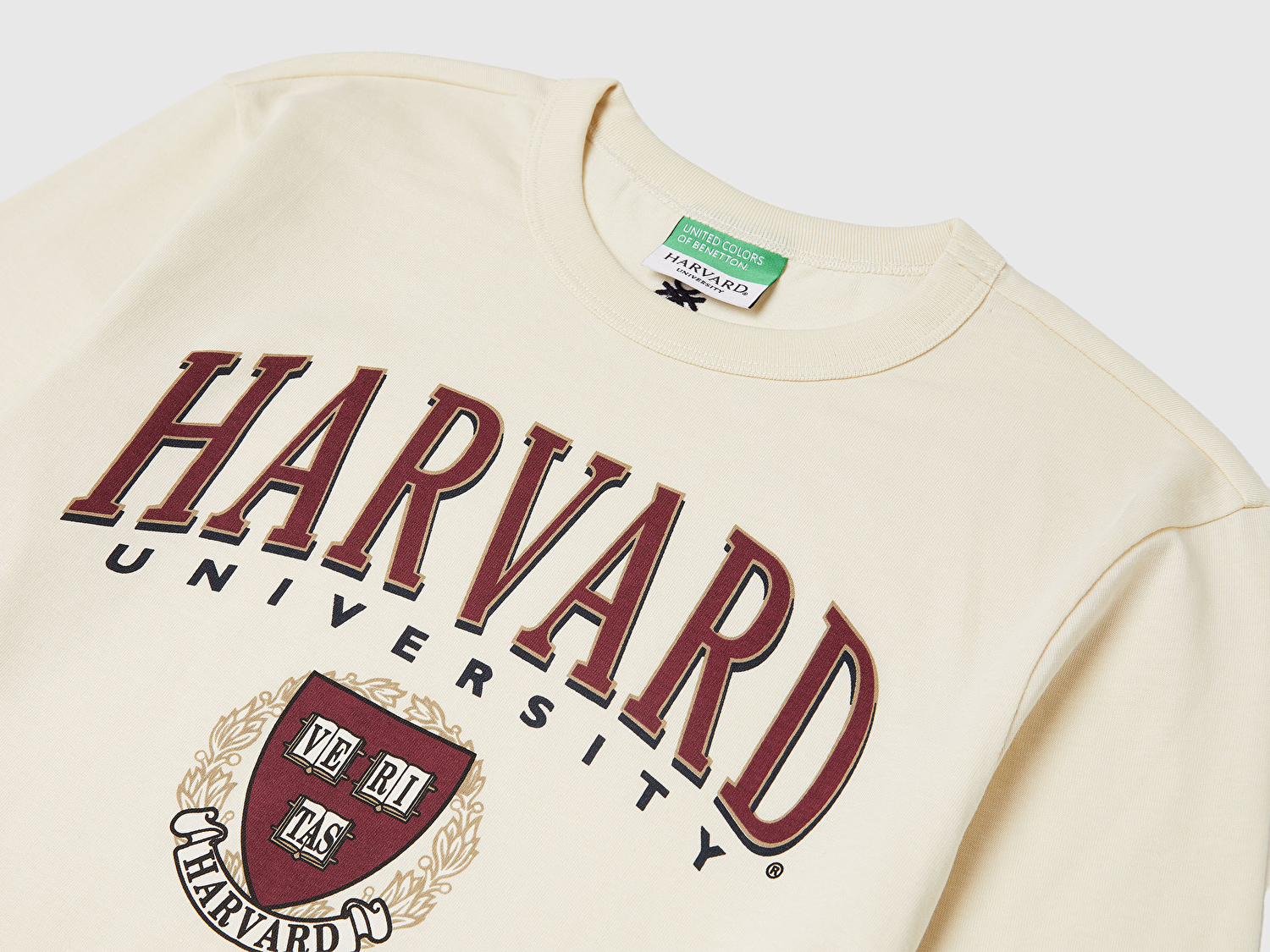 Benetton Erkek Çocuk Krem Önü Harvard Baskılı Arkası Logo İşlemeli Uzun Kollu T-shirt