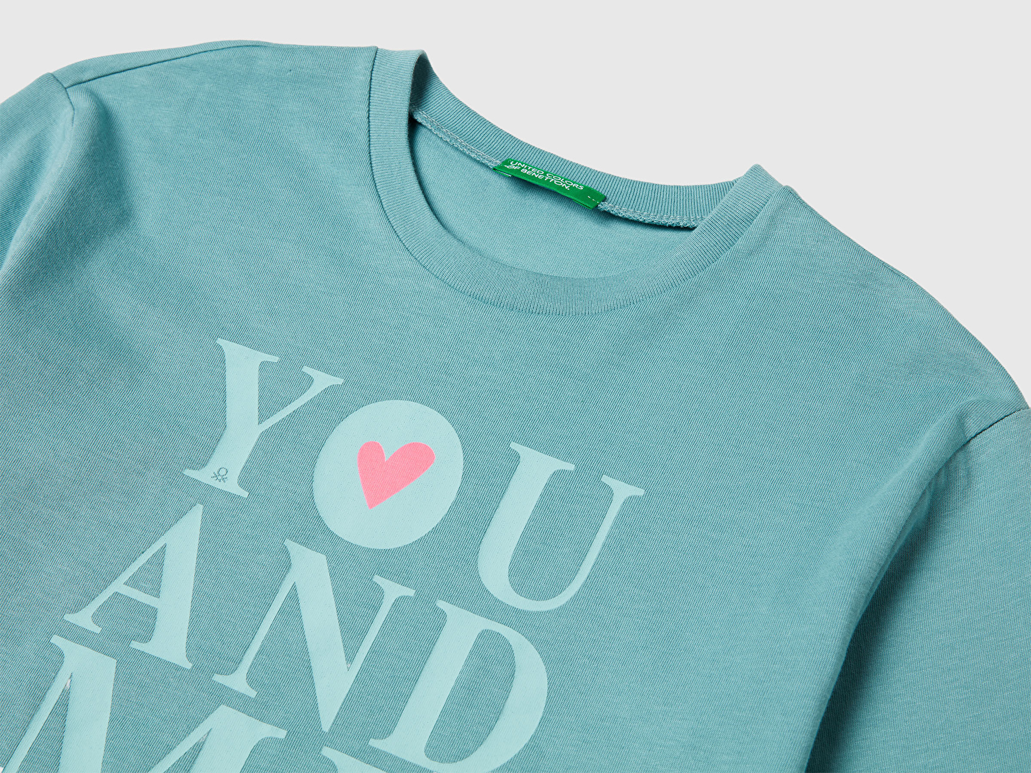 Benetton Kız Çocuk Gri-Yeşil Önü Baskılı Ribana Yakalı Relaxed Fit Uzun Kollu T-shirt