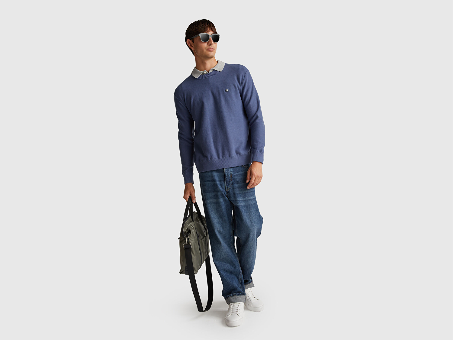 Benetton Erkek Havacı Mavi Pamuk Karışımlı Önü Logo İşlemeli Bisiklet Yaka Kazak