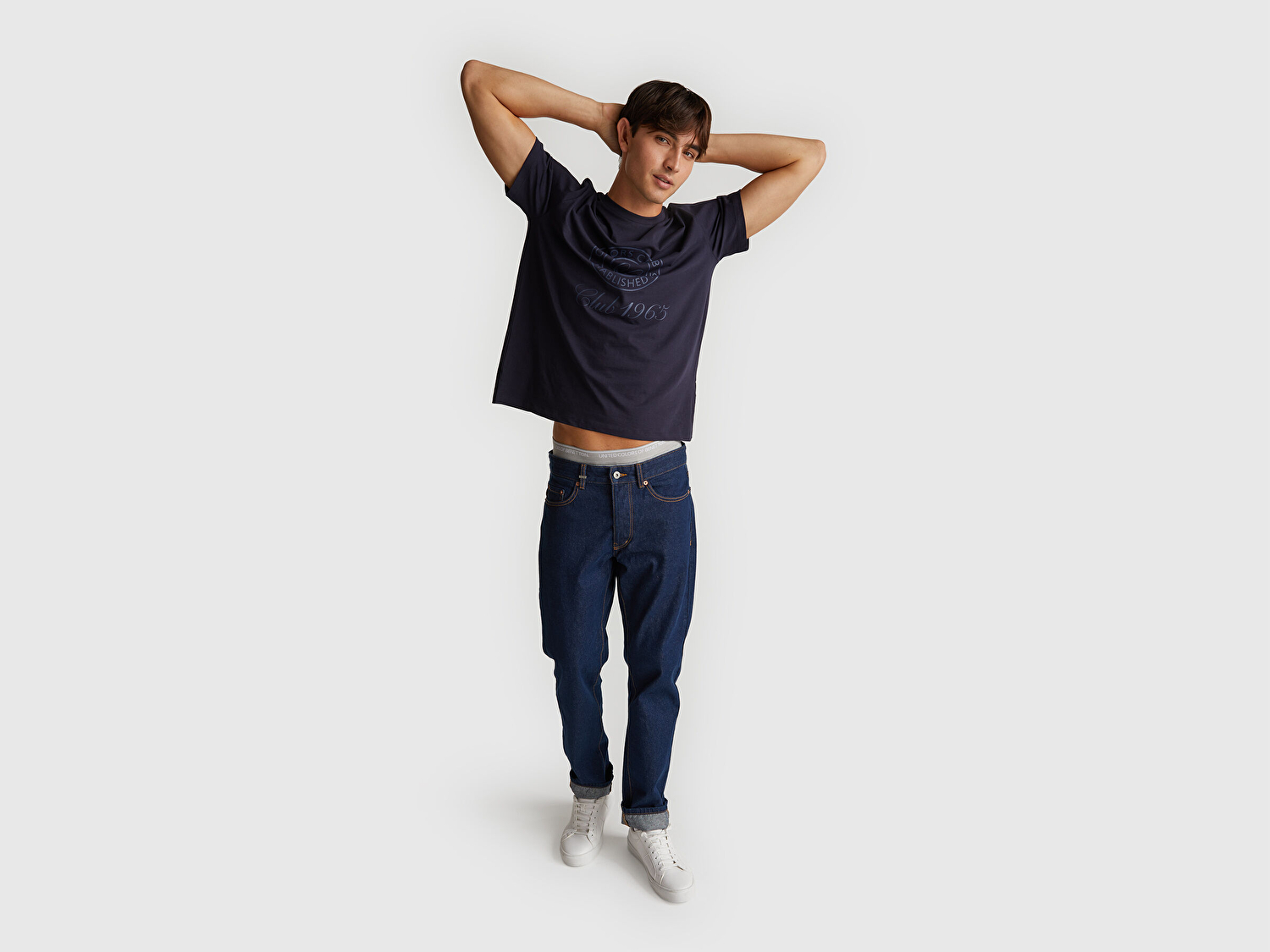 Benetton Erkek Lacivert %100 Pamuk Önü Logo Baskılı Relax Fit T-Shirt