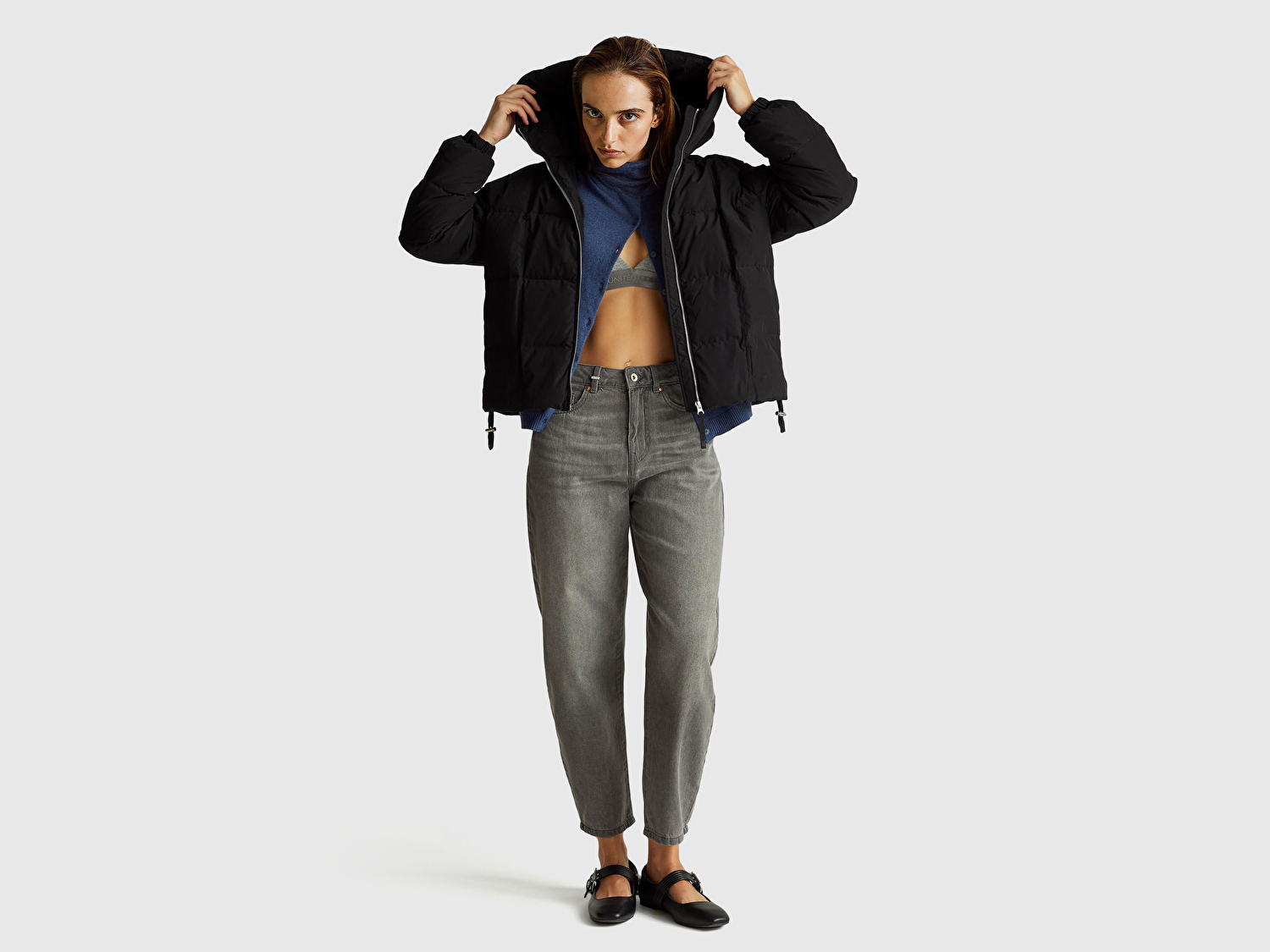 Benetton Kadın Siyah Kuş Tüyü Kapüşonlu Fermuarlı Kolu Lastikli Şişme Mont