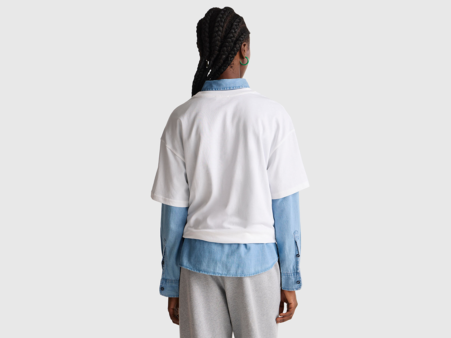 Benetton Kadın Beyaz-Mavi Yazılı %100 Pamuk Önü Yazı Baskılı Bisiklet Yaka T-Shirt