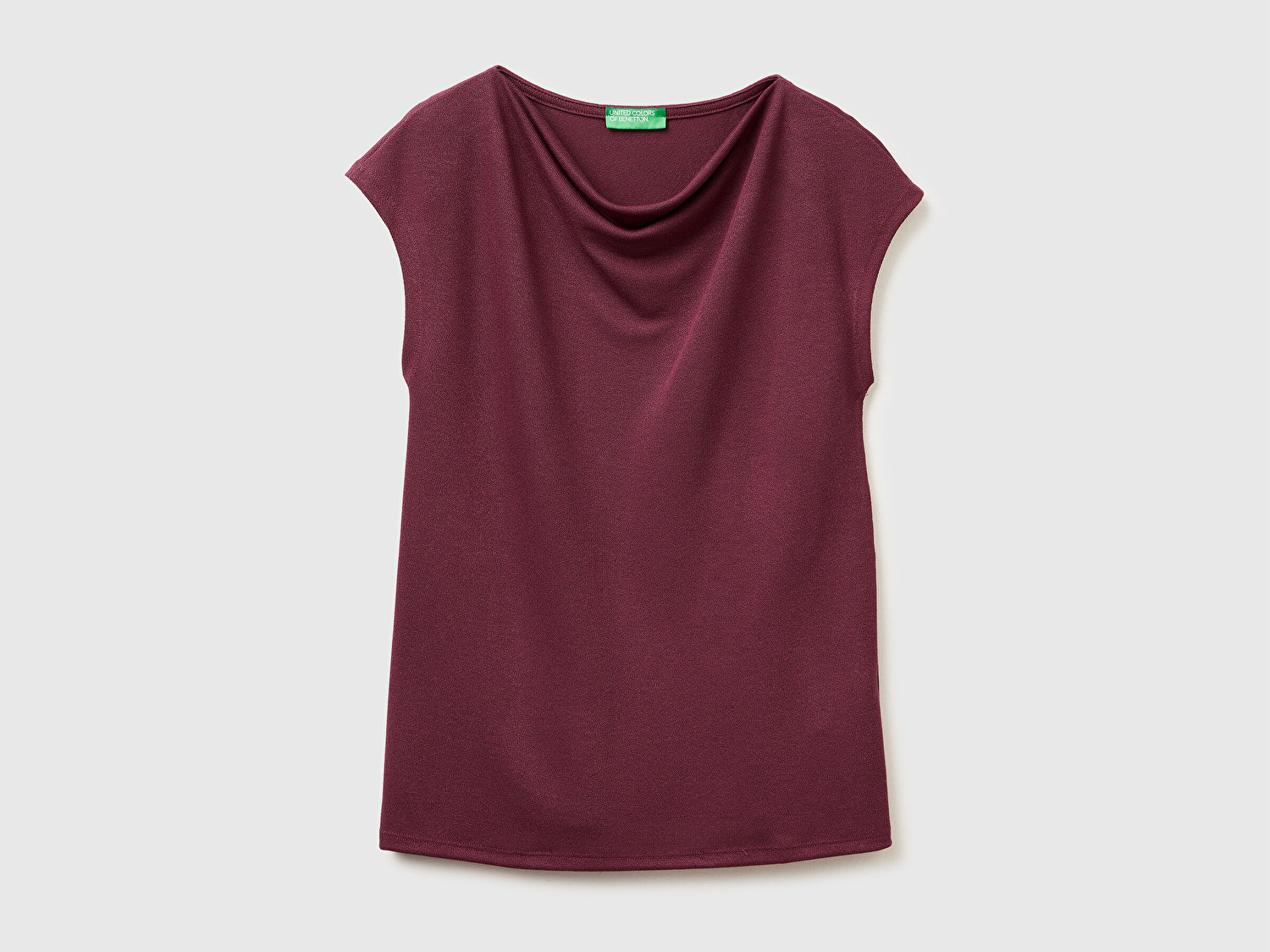 Benetton Kadın Mürdüm Viskoz Karışımlı Kayık Yaka Kolsuz Üst