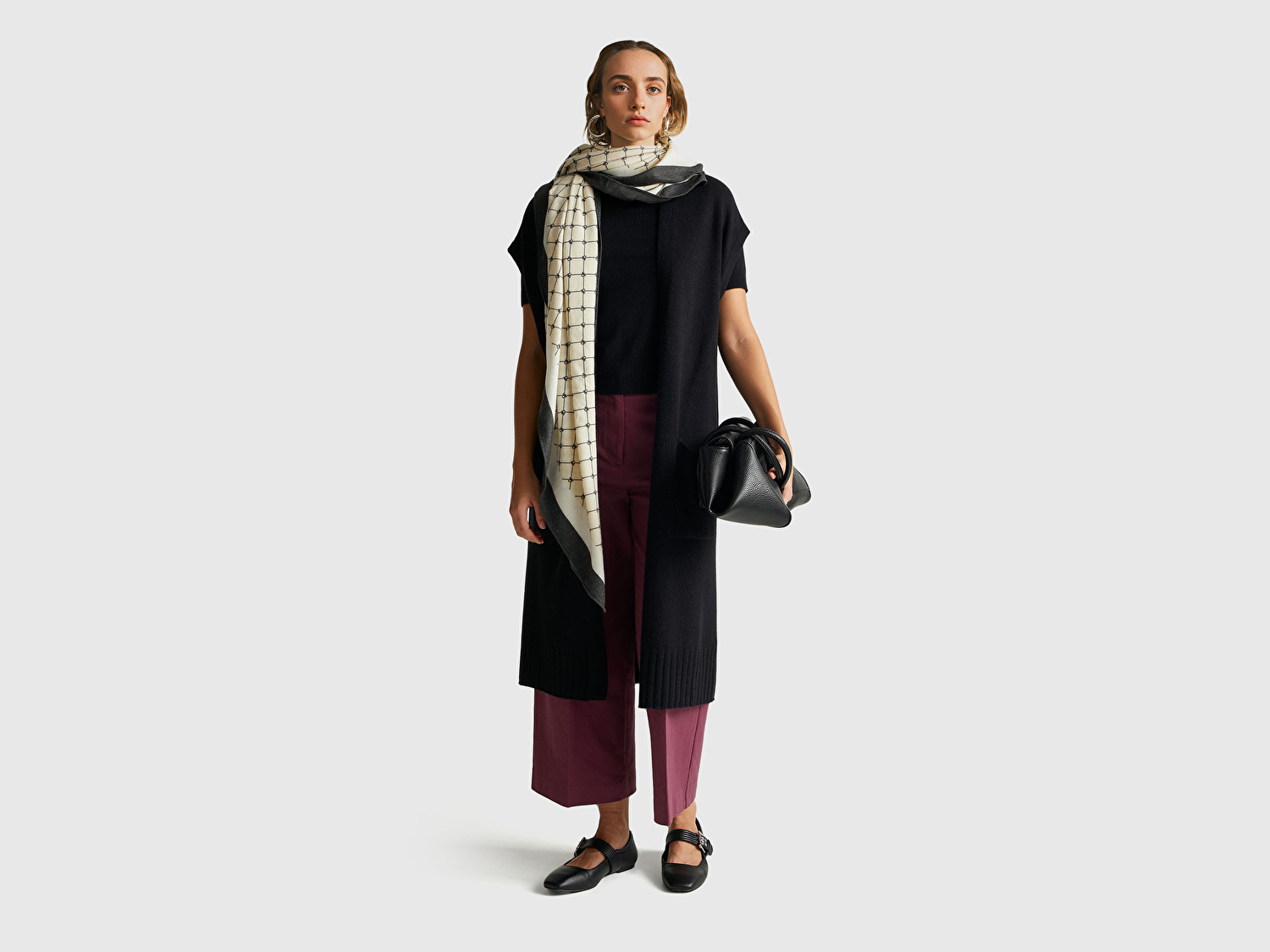 Benetton Kadın Sİyah Yün ve Kaşmir Karışımlı Ribana Detaylı Kısa Kollu Uzun Hırka