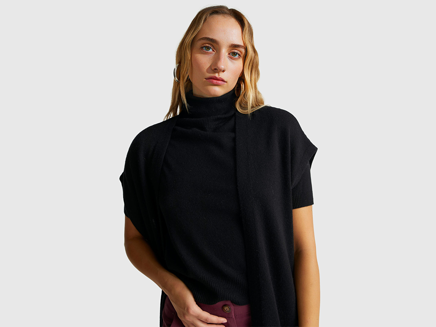 Benetton Kadın Sİyah Yün ve Kaşmir Karışımlı Ribana Detaylı Kısa Kollu Uzun Hırka