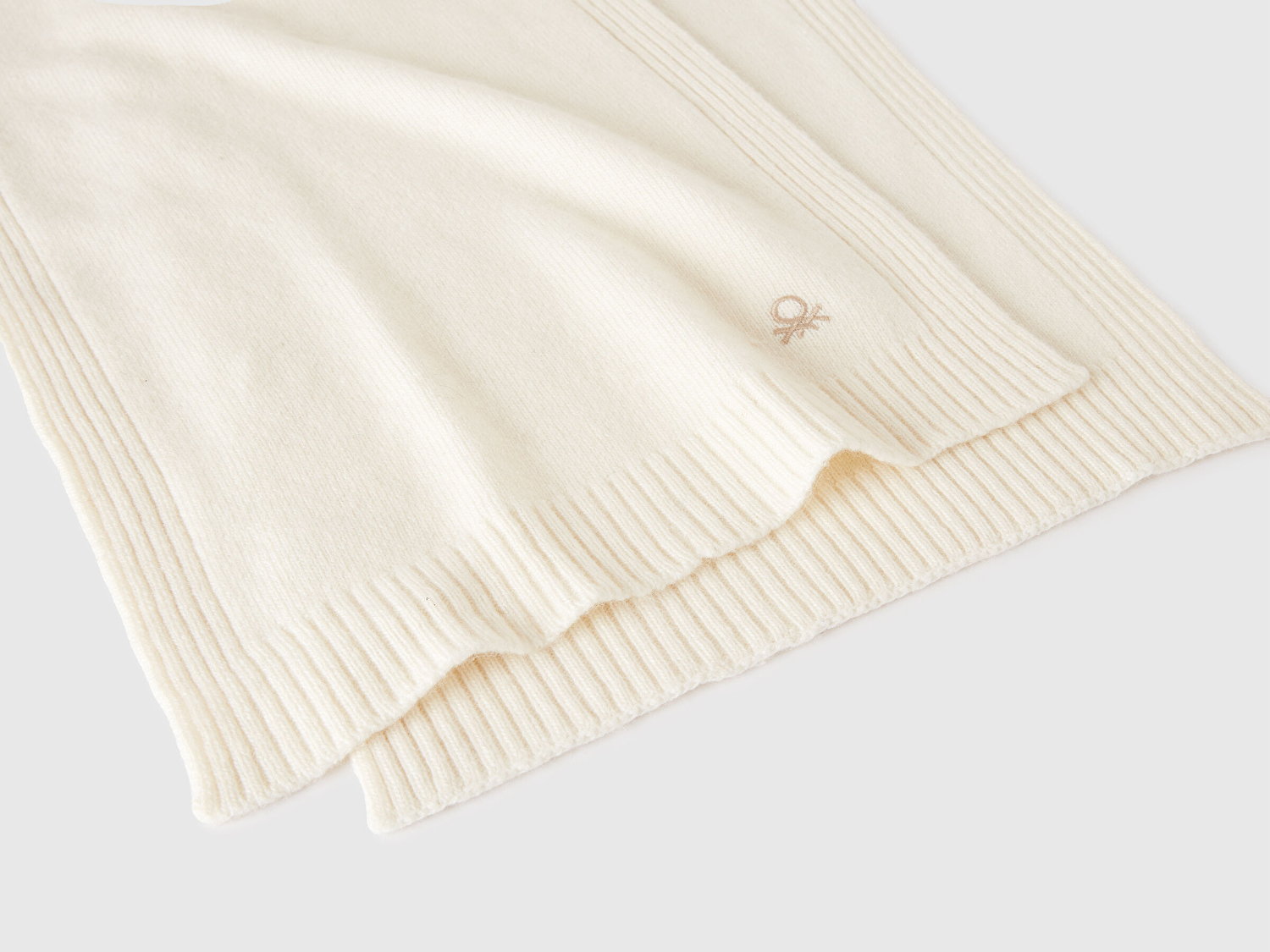 Benetton Kadın Krem Yün ve Kaşmir Karışımlı Logo Detaylı Ribanalı Atkı