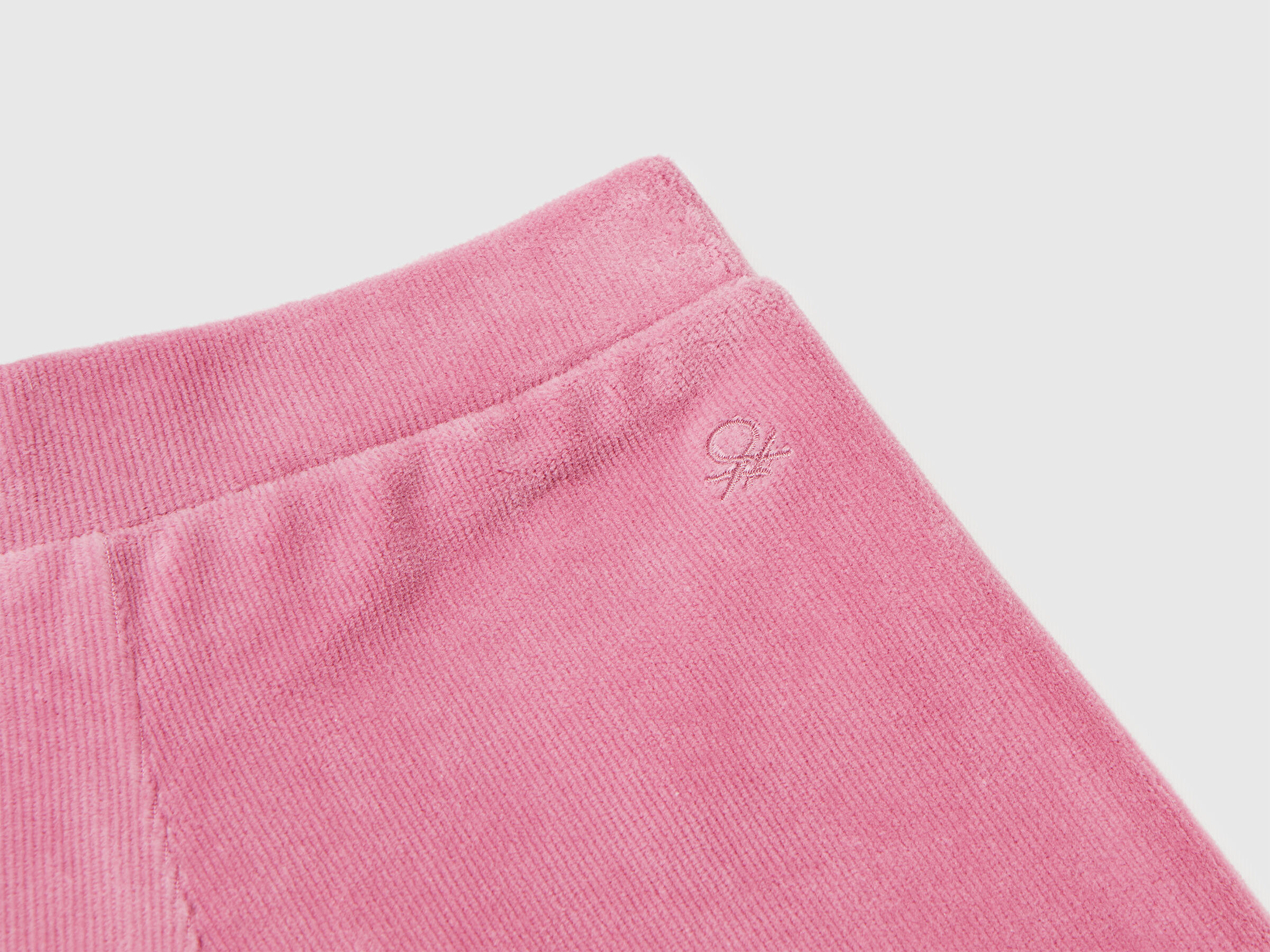 Benetton Kız Çocuk Gül Kurusu Arkası Logo İşlemeli Düz Palazzo Pantolon