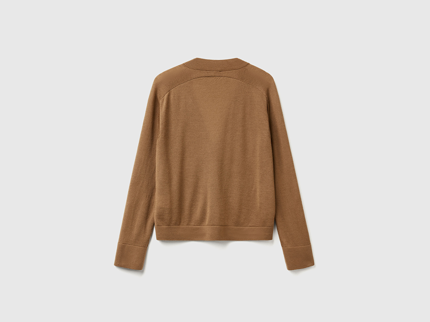 Benetton Kadın Taba  %100 Yün Önü Cep Detaylı Düğmeli V Yaka Hırka