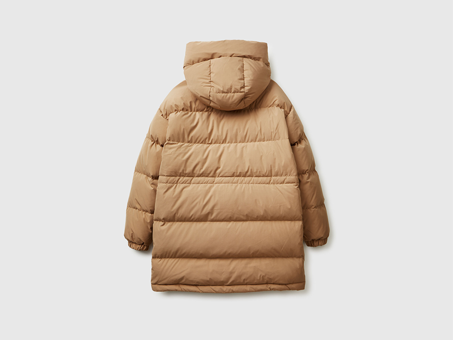 Benetton Kadın Açık Kahverengi Kuş Tüyü Beli Bağcıklı Kapüşonlu Uzun Şişme Mont