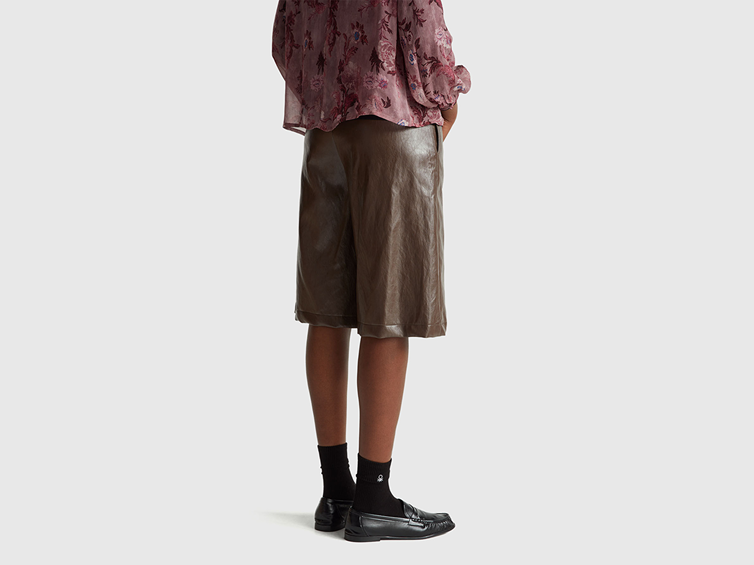 Benetton Kadın Suni Deri Bermuda Şort