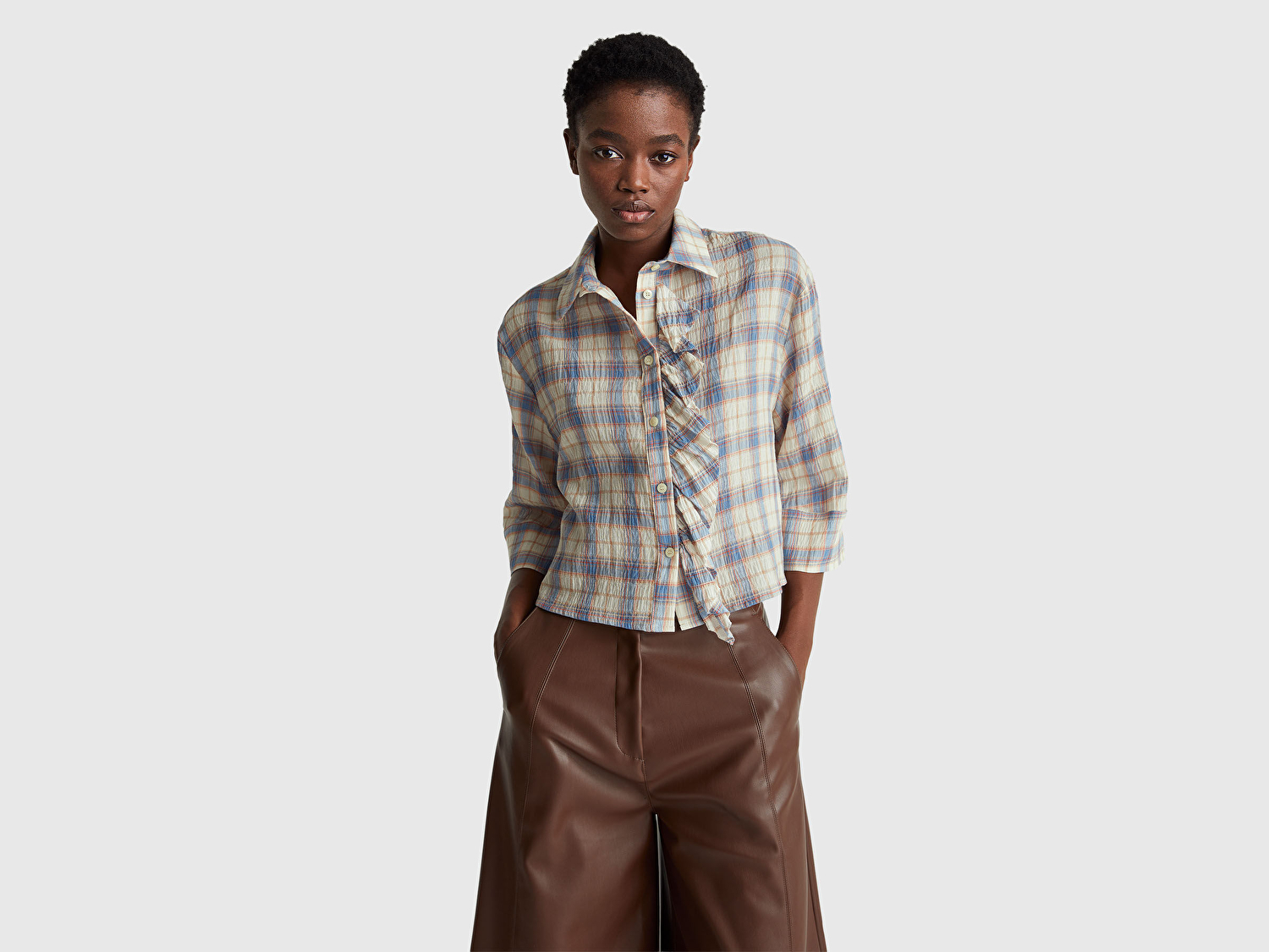 Benetton Kadın Pamuk Karışımlı Kareli Fırfır Detaylı Gömlek