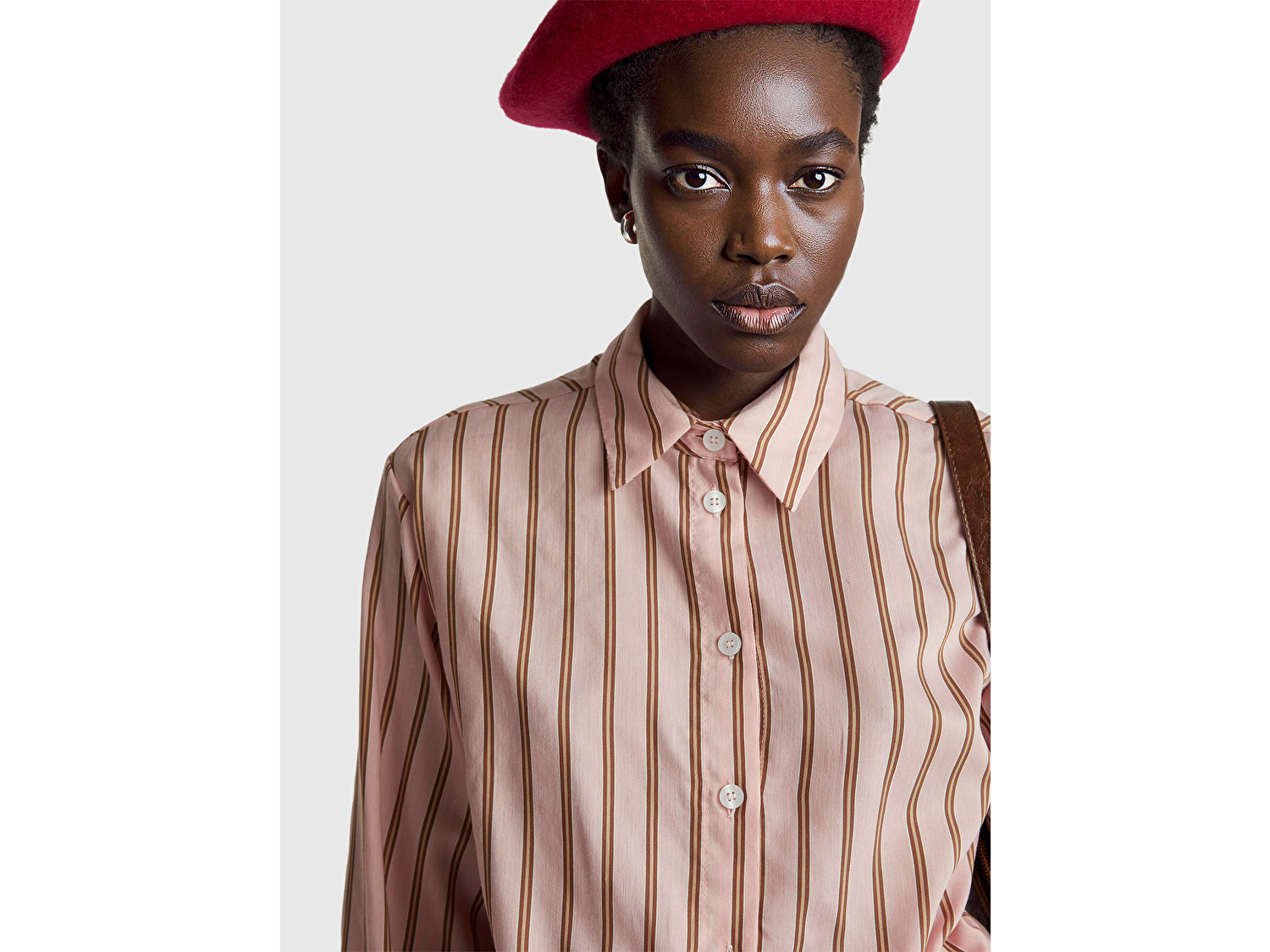 Benetton Kadın Viskoz Karışımlı Çizgili Altı Lastikli Relaxed Fit Gömlek