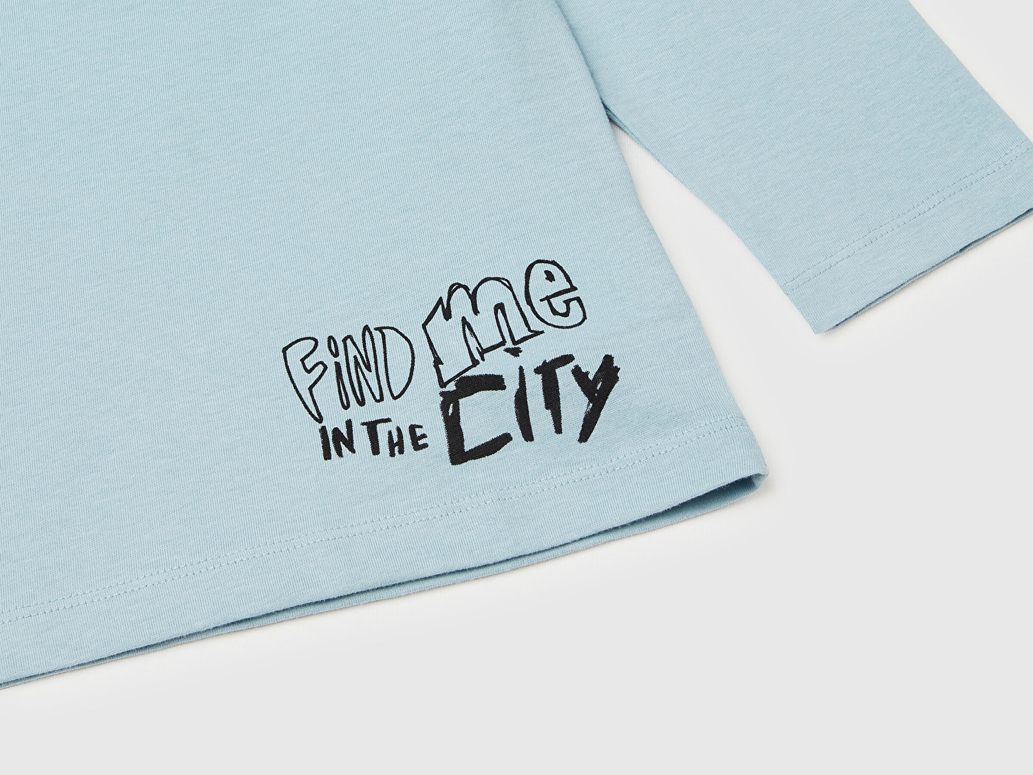 Benetton Erkek Bebek Açık Mavi Dijital Baskılı Bisiklet Yaka Jarse Uzun Kollu T-shirt