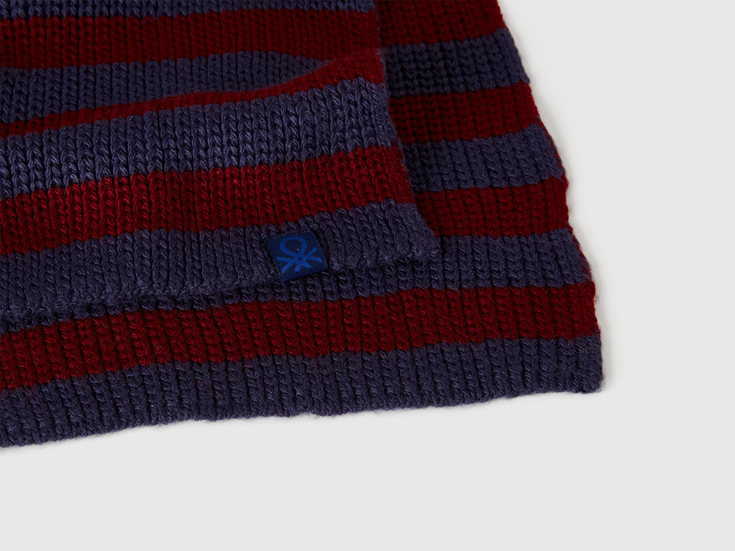 Benetton Erkek Çocuk Lacivert Logo Etiketli Renk Bloklu Atkı