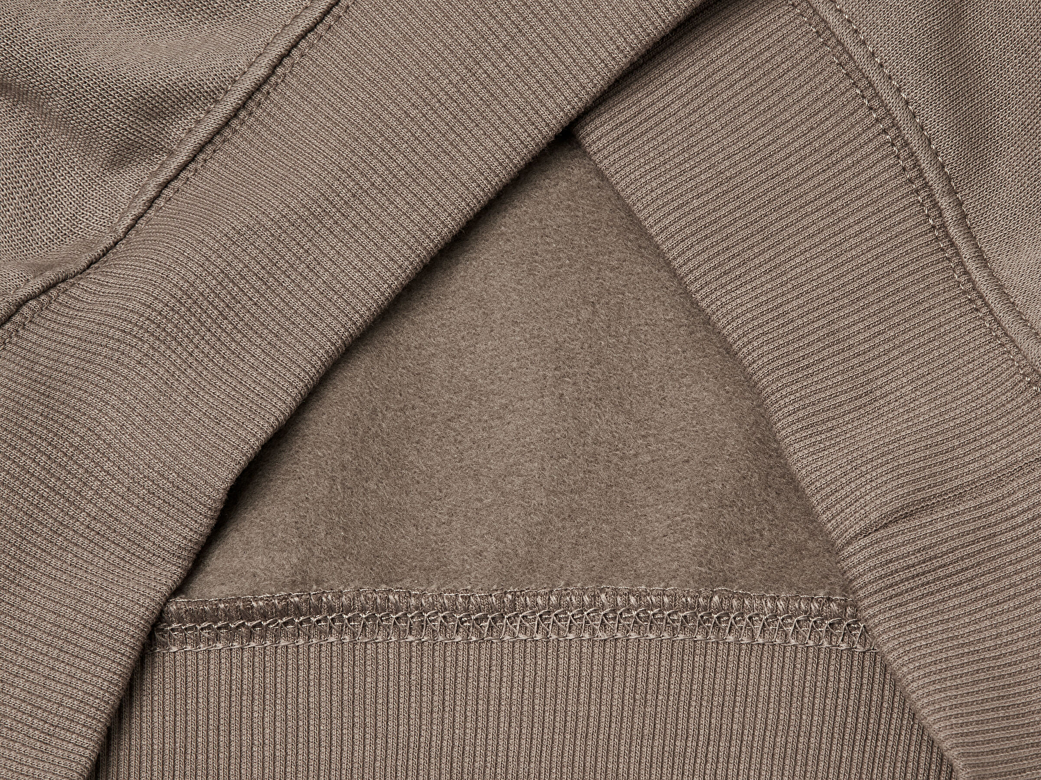 Benetton Erkek Çocuk Haki Kahve Önü Baskılı Düşük Omuzlu Kapüşonlu Sweatshirt