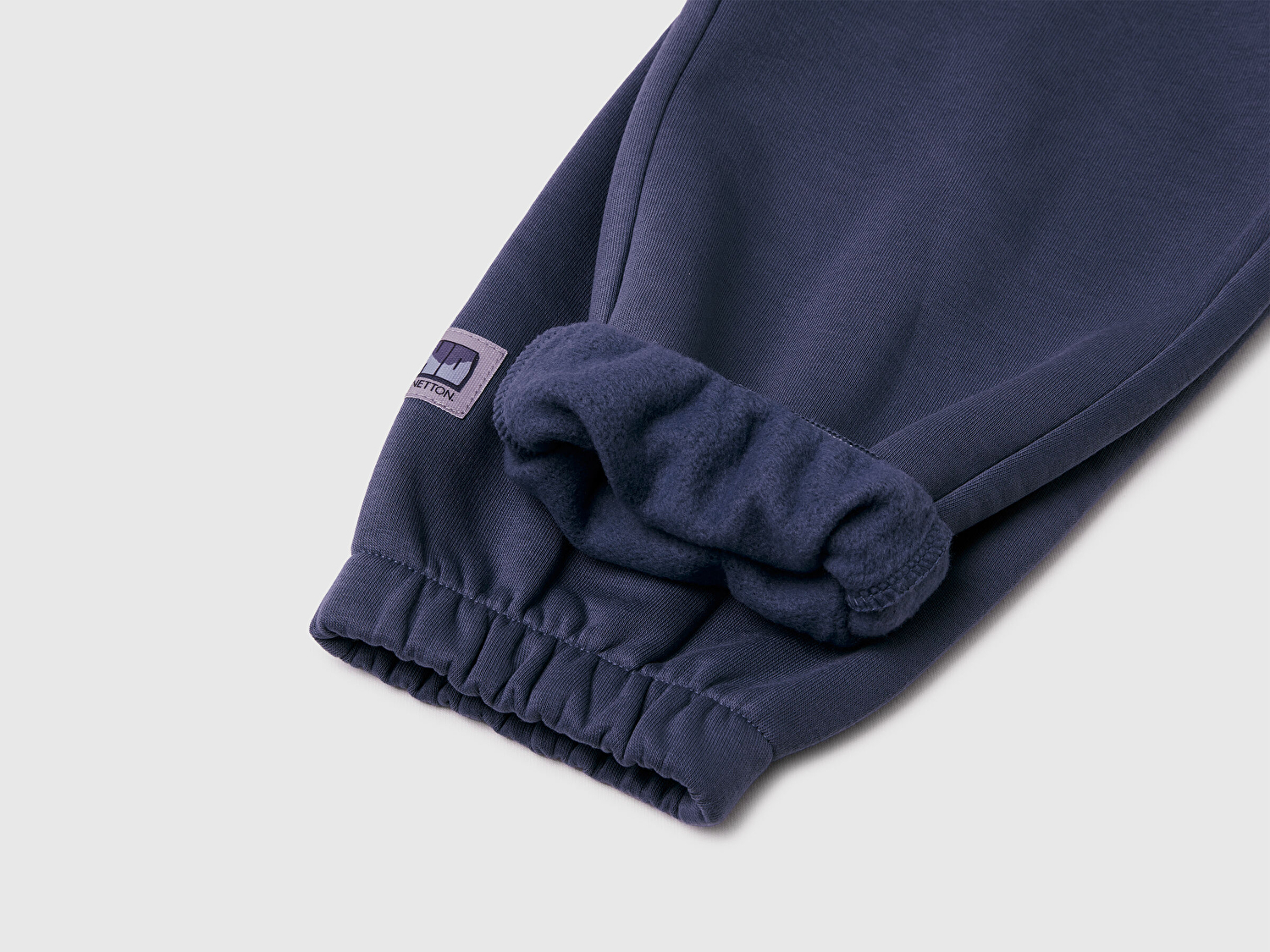 Benetton Erkek Bebek Koyu Gri Logo Detaylı Büzgü İpli Cepli Regular Fit  Eşofman Altı