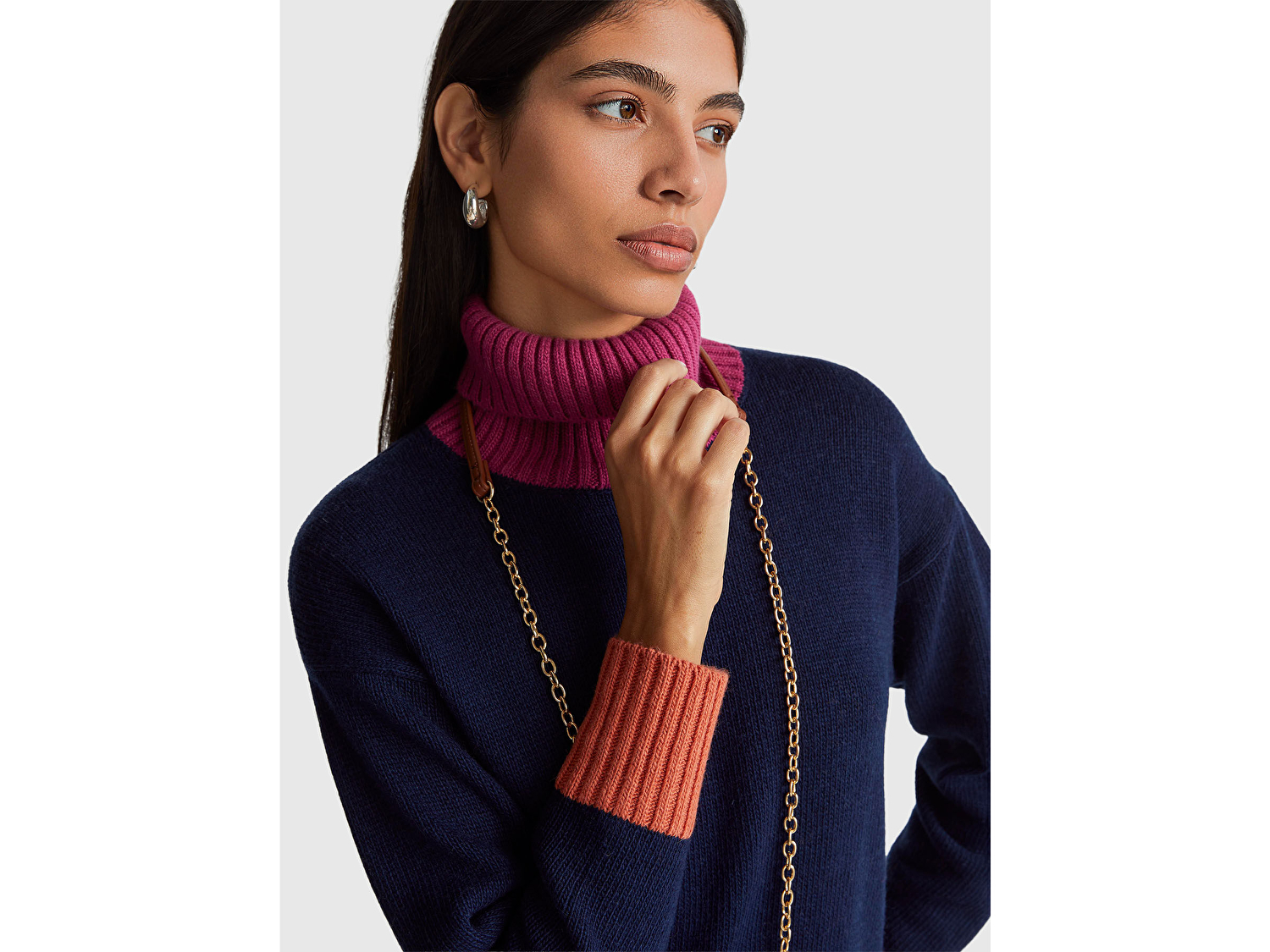 Benetton Kadın Lacivert Akrilik ve Yün Karışımlı Çok Renkli Balıkçı Yaka Kazak