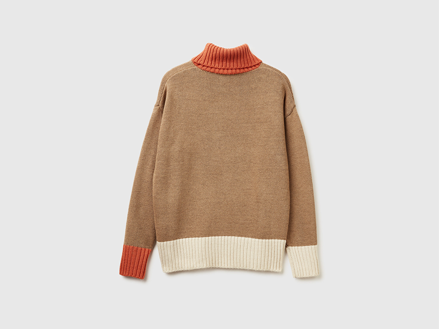 Benetton Kadın Açık Kahverengi Akrilik ve Yün Karışımlı Çok Renkli Balıkçı Yaka Kazak