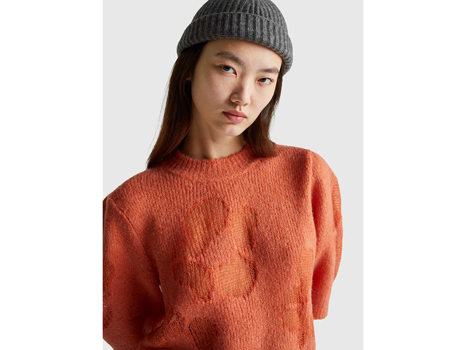 Benetton Kadın Turuncu Akrilik ve Yün Karışımlı Desenli Yarım Kol Kazak