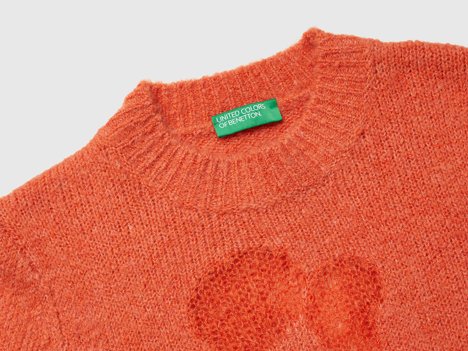 Benetton Kadın Turuncu Akrilik ve Yün Karışımlı Desenli Yarım Kol Kazak