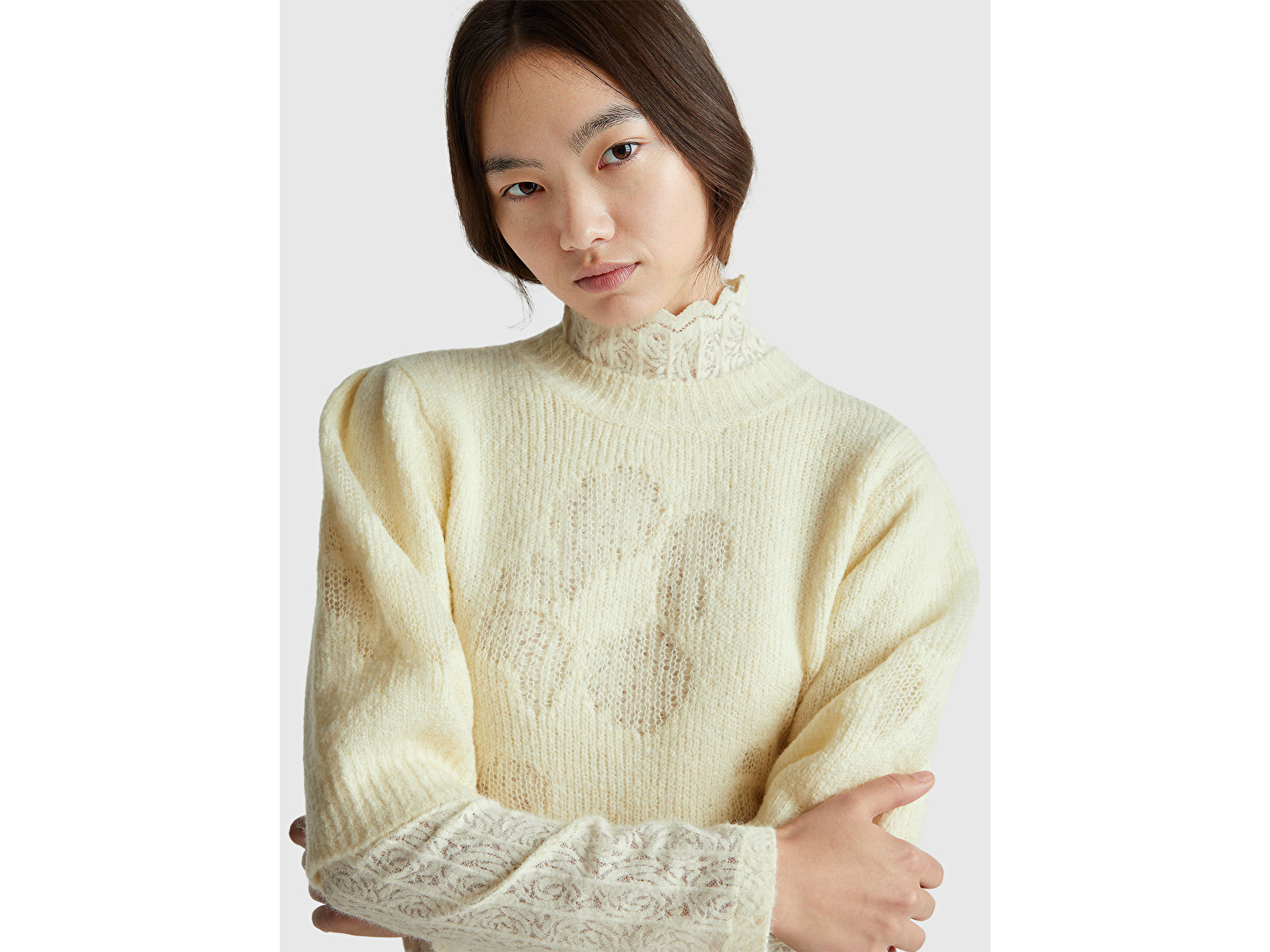 Benetton Kadın Krem Akrilik ve Yün Karışımlı Desenli Yarım Kol Kazak