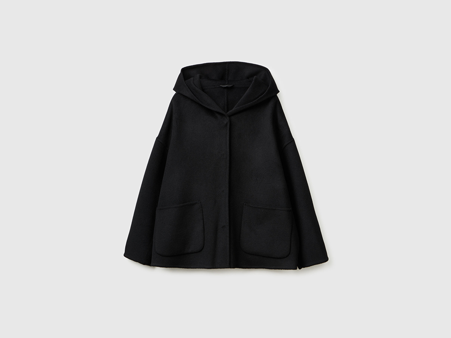 Benetton Kadın Siyah Yün ve Viskoz Karışımlı Çift Taraflı Cepli Kapüşonlu Palto 