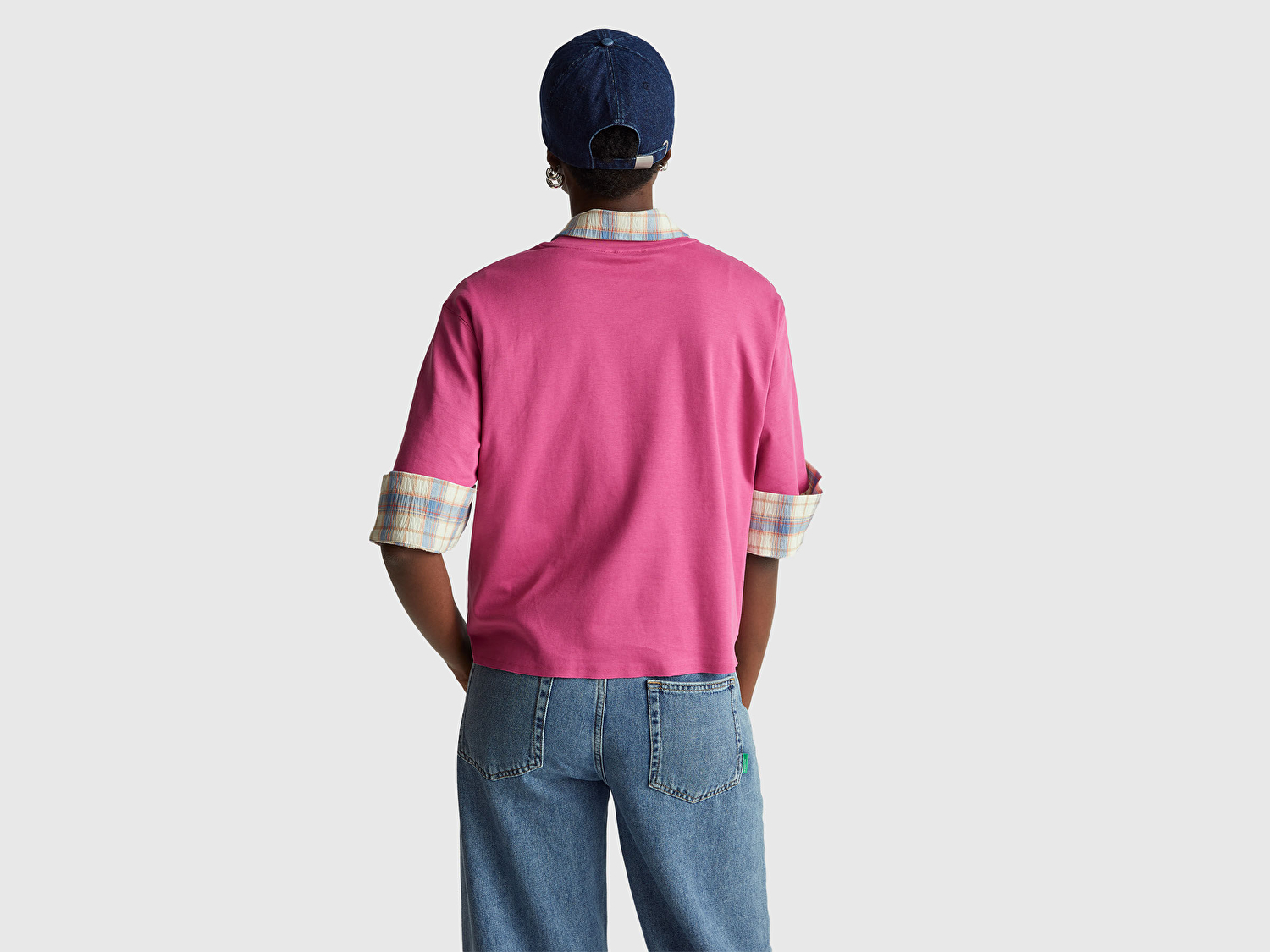 Benetton Kadın Koyu Pembe %100 Pamuk Önü Yazı Baskılı Bisiklet Yaka T-Shirt