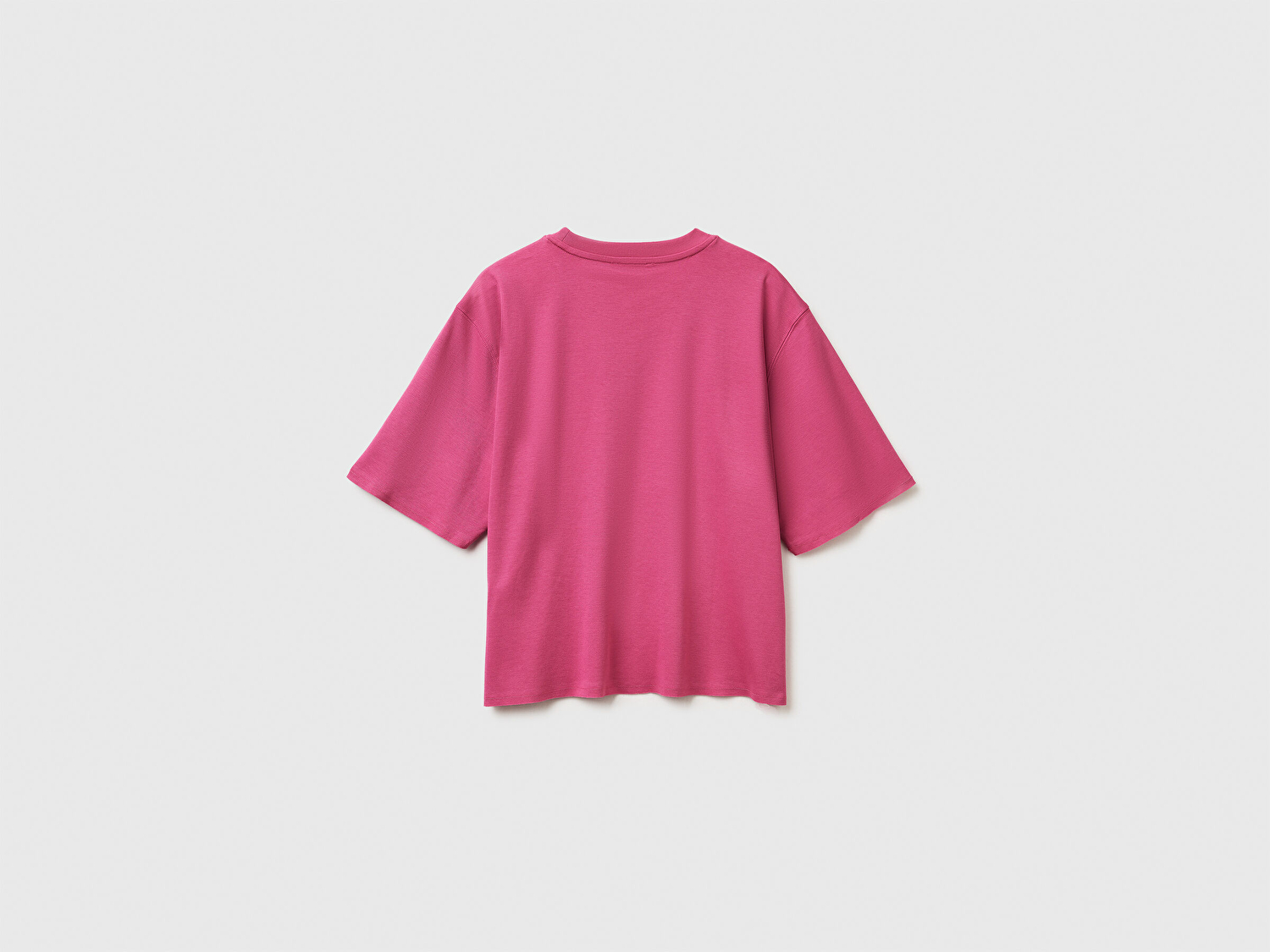 Benetton Kadın Koyu Pembe %100 Pamuk Önü Yazı Baskılı Bisiklet Yaka T-Shirt