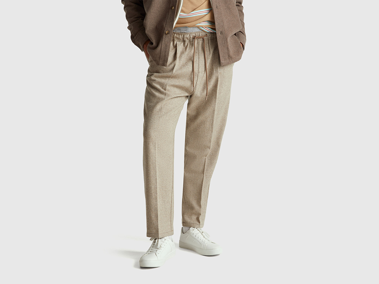 Benetton Erkek Kahverengi Yün ve Akrilik Karışımlı Beli Lastikli Bağcıklı Pantolon