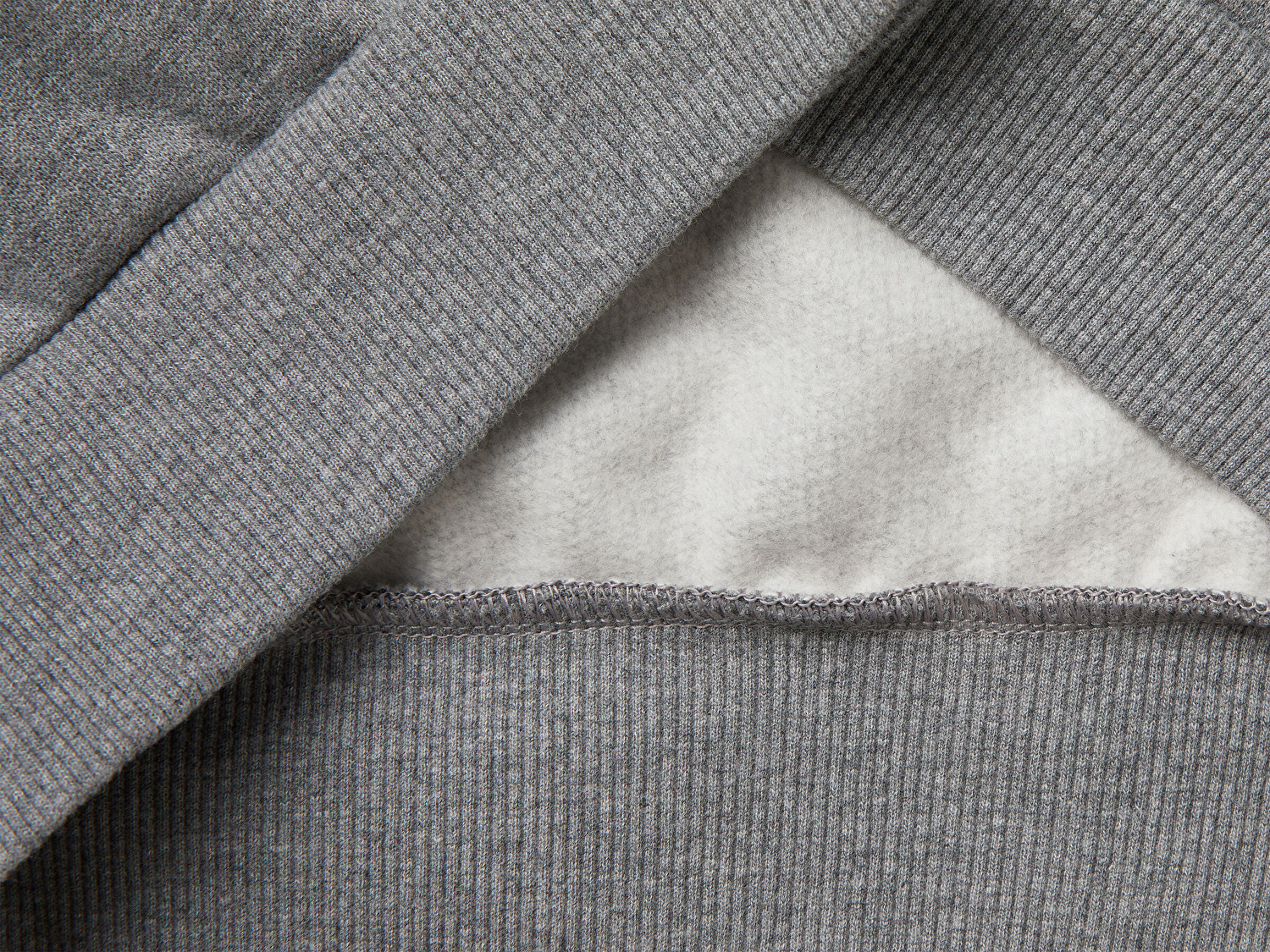 Benetton Erkek Çocuk Antrasit Melanj Önü Logo Baskılı Nervürlü Sweatshirt