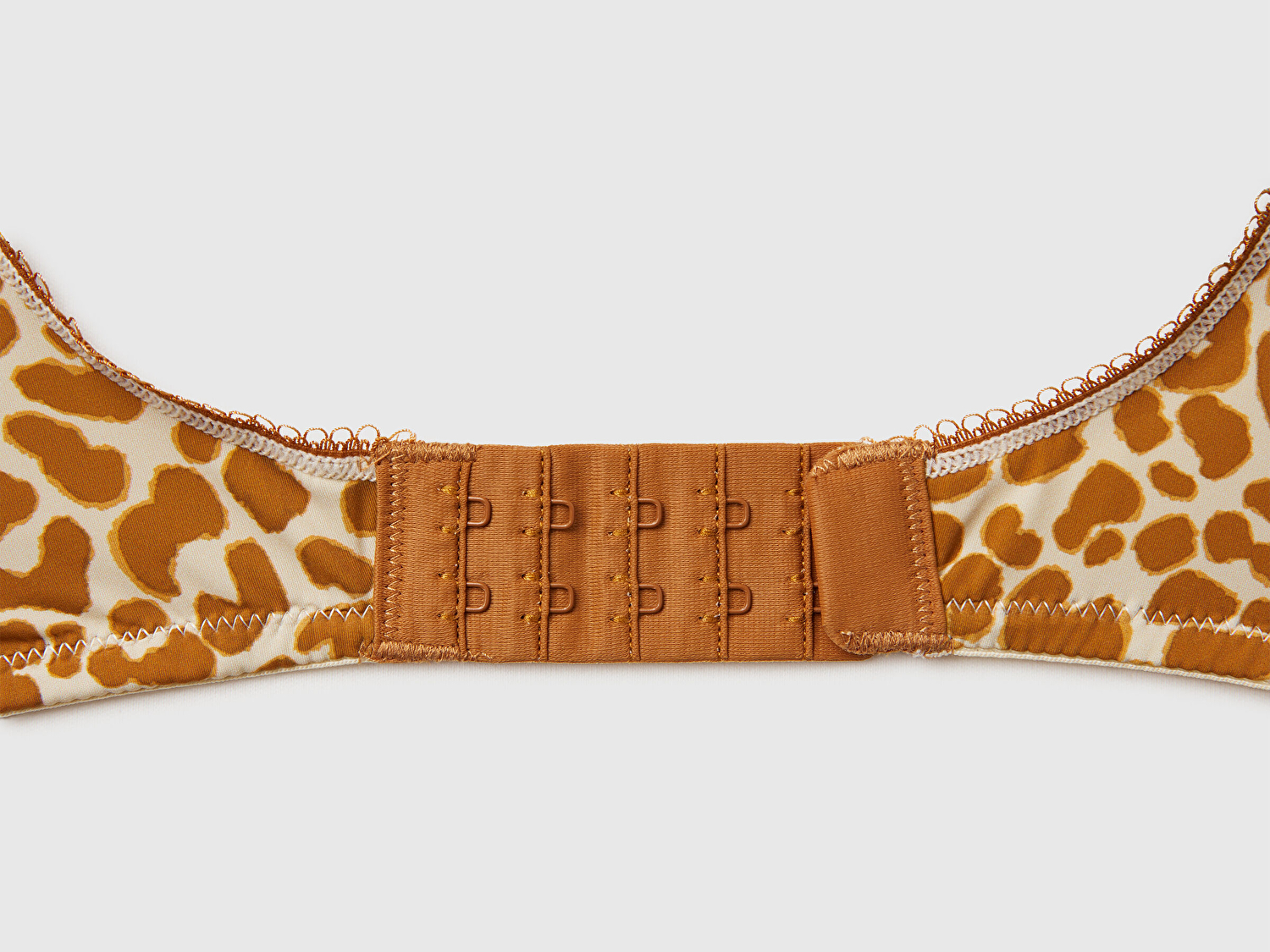 Benetton Kadın Camel Desenli Üçgen Sütyen