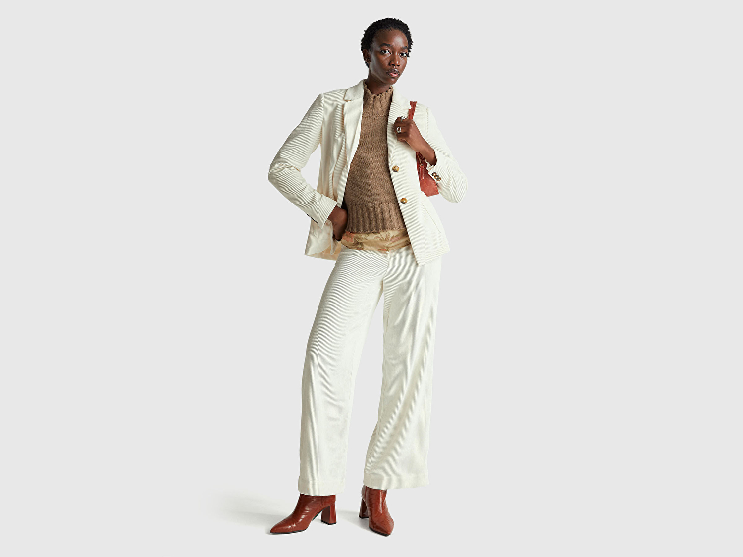 Benetton Kadın Krem Normal Bel İspanyol Paça Pantolon