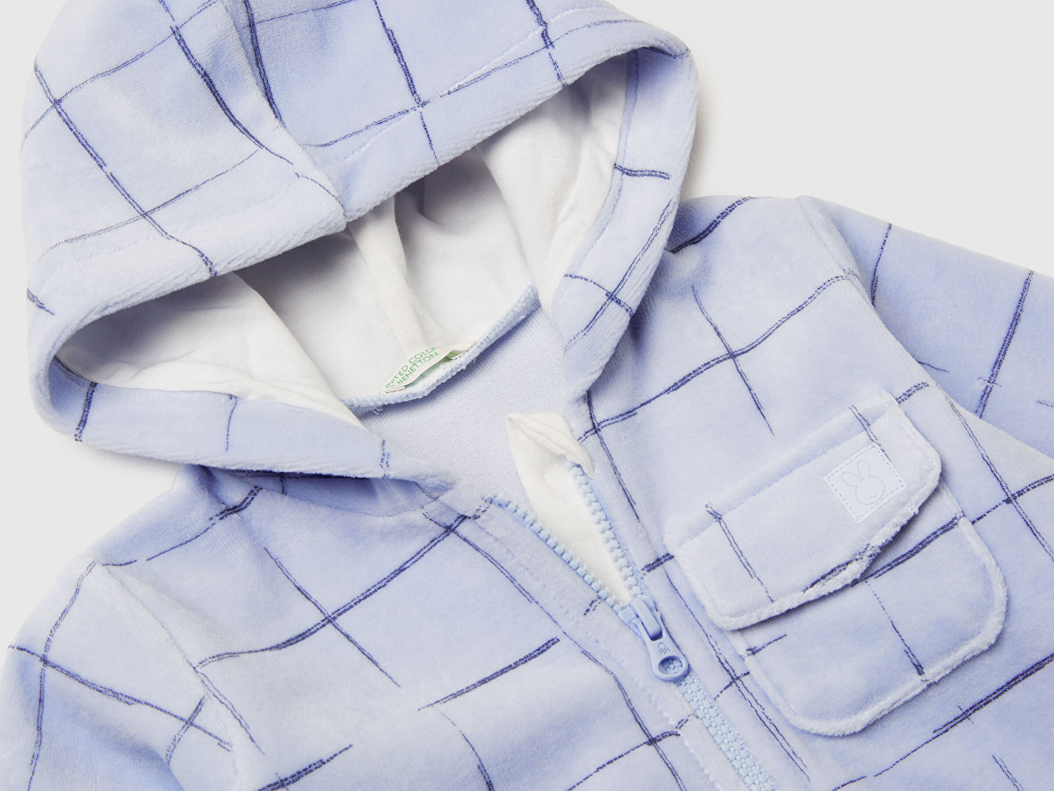 Benetton Bebek Açık Gri Etiketli Cep Detaylı Fermuarlı Kapüşonlu Sweatshirt