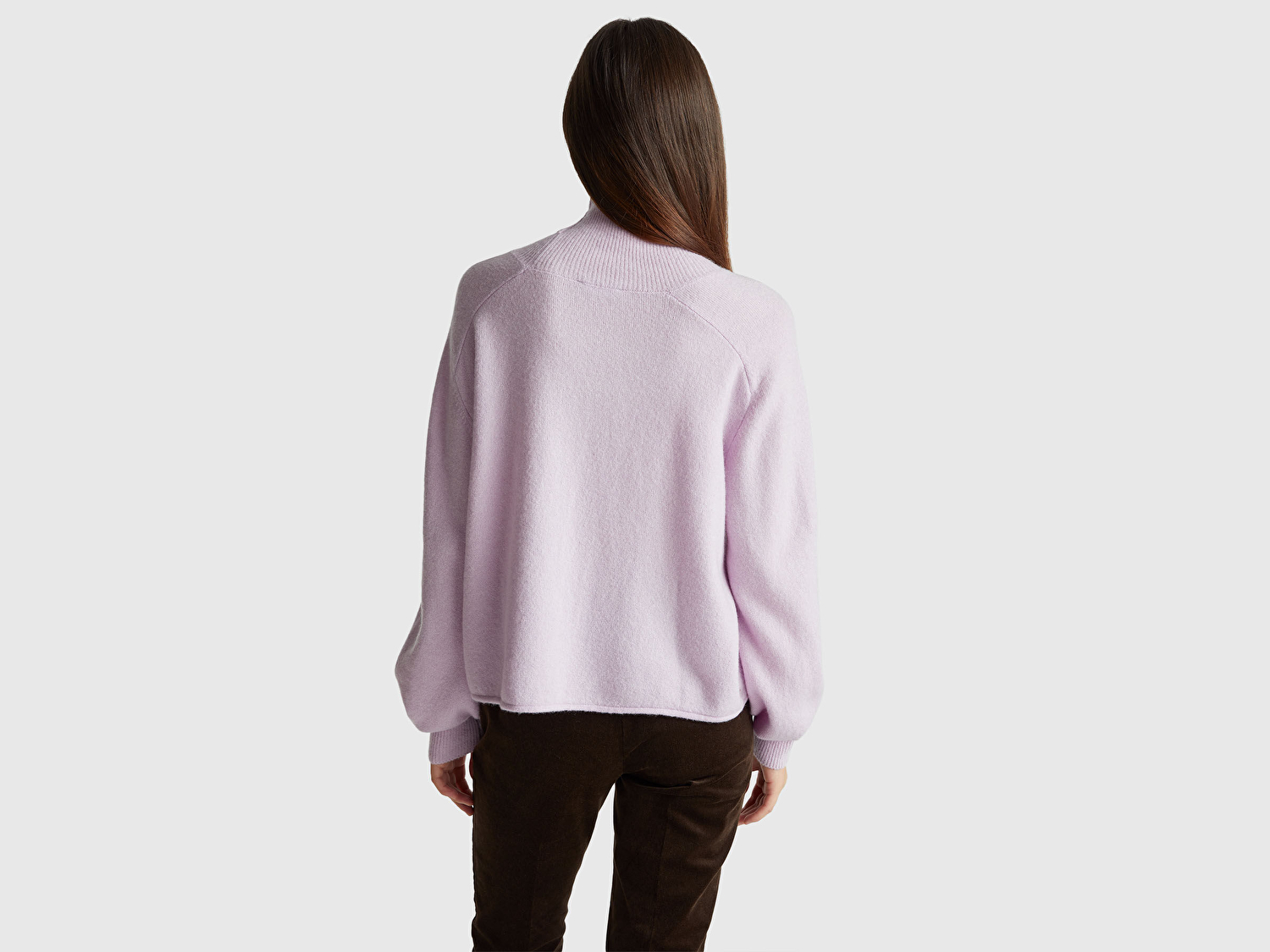 Benetton Kadın Lila Akrilik ve Yün Karışımlı Düşük Omuzlu Balıkçı Yaka Kazak