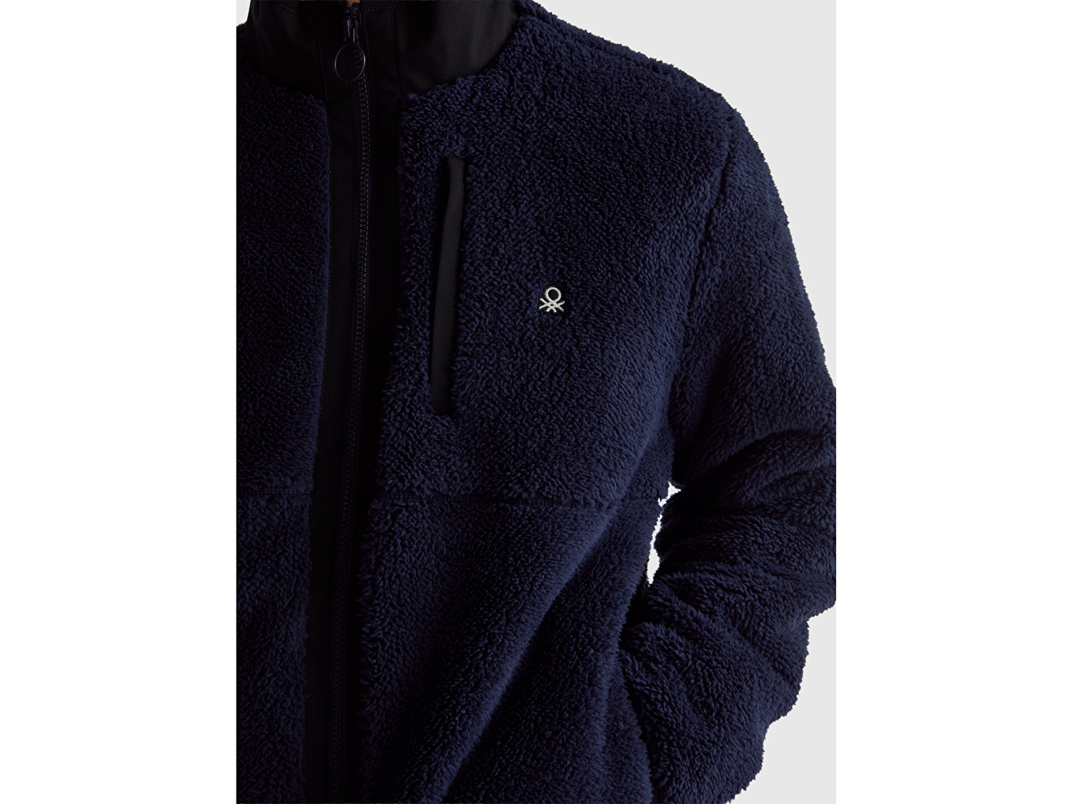 Benetton Erkek Lacivert Önü Logo İşlemeli Cep Detaylı Dik Yaka Polar Ceket