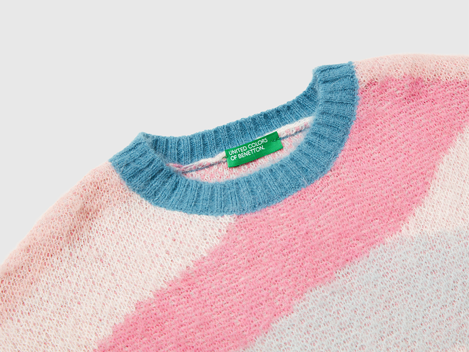 Benetton Kız Çocuk Petrol Mavisi-Pembe Mix Çok Renkli Desenli Jarse Kazak