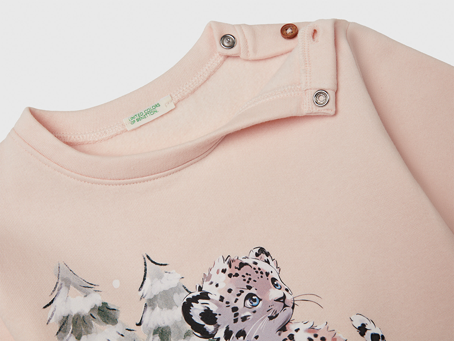 Benetton Bebek Toz Pembe Önü Baskılı Omzu Düğmeli Bisiklet Yaka Sweatshirt