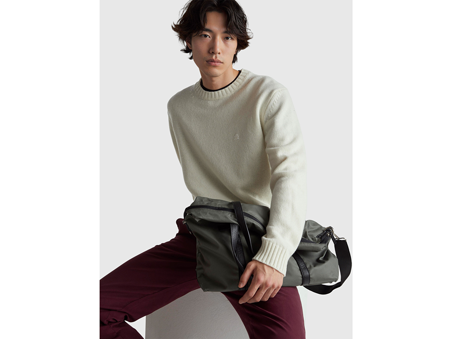 Benetton Erkek Krem Yün Karışımlı Önü Logo İşlemeli Bisiklet Yaka Kazak