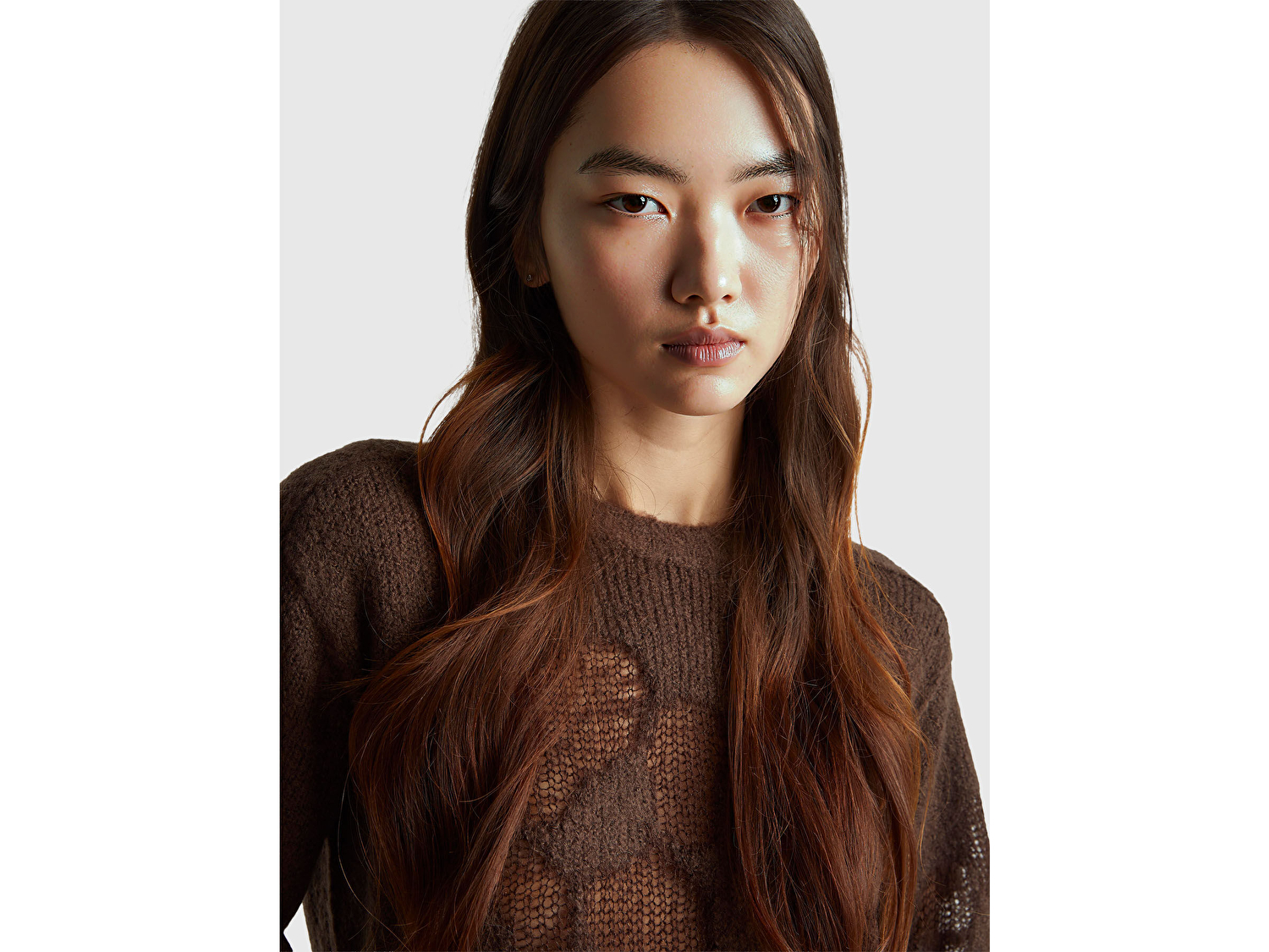 Benetton Kadın Koyu Kahverengi Akrilik ve Yün Karışımlı Desenli Bisiklet Yaka Kazak