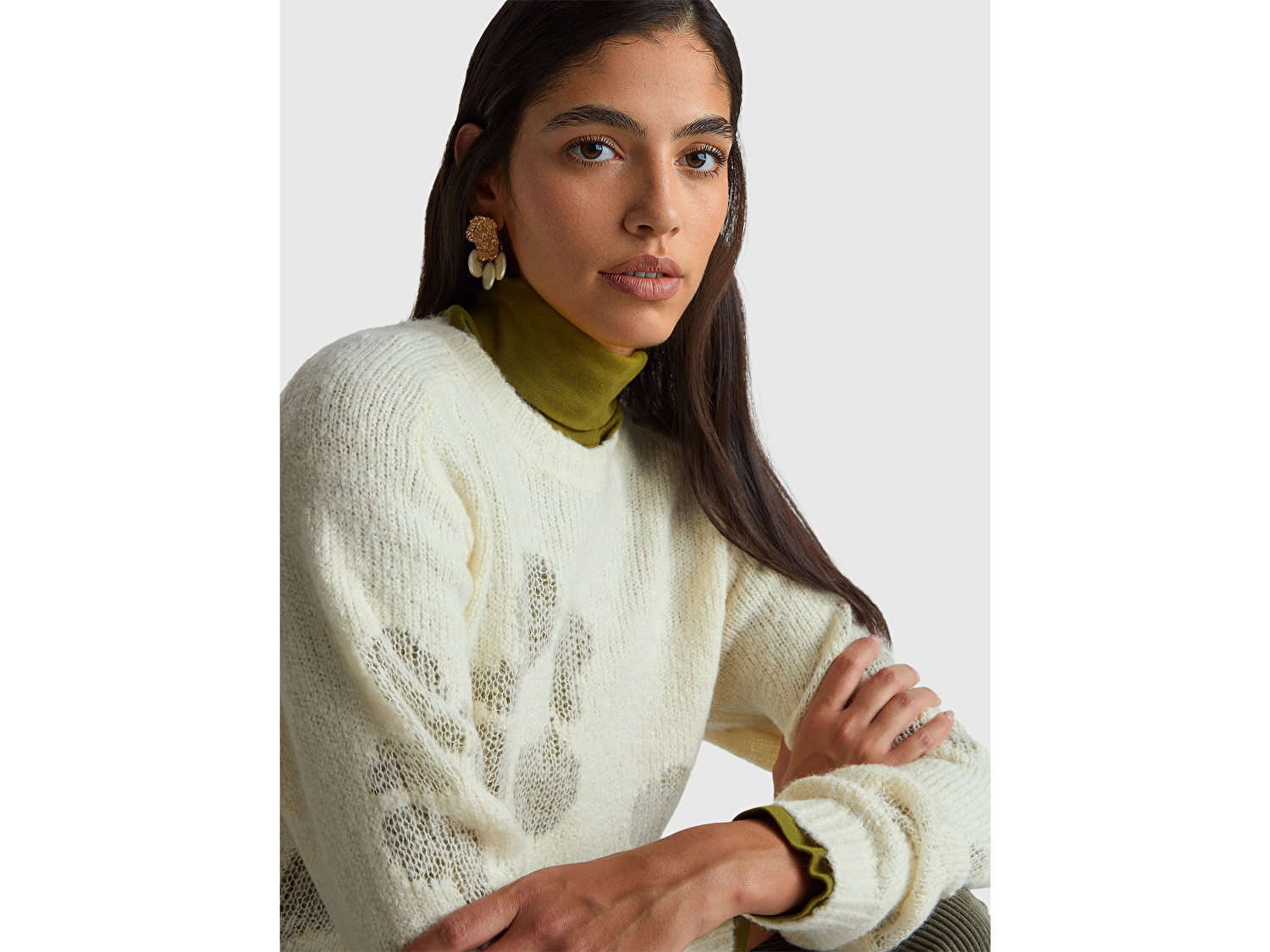 Benetton Kadın Krem Akrilik ve Yün Karışımlı Desenli Bisiklet Yaka Kazak