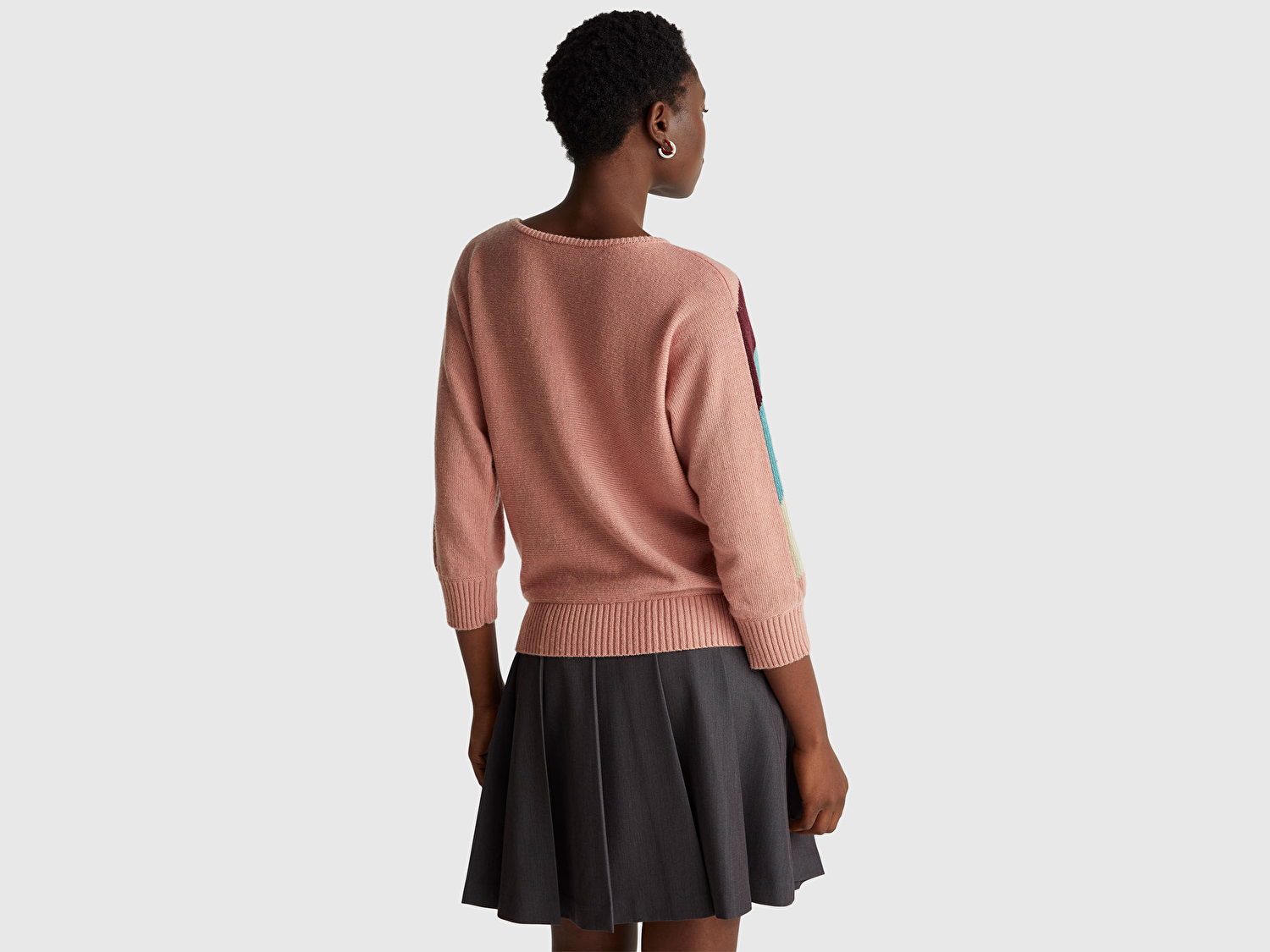 Benetton Kadın Gül Kurusu Kaşmir Karışımlı Desenli Kayık Yaka Stranger Things Kazak