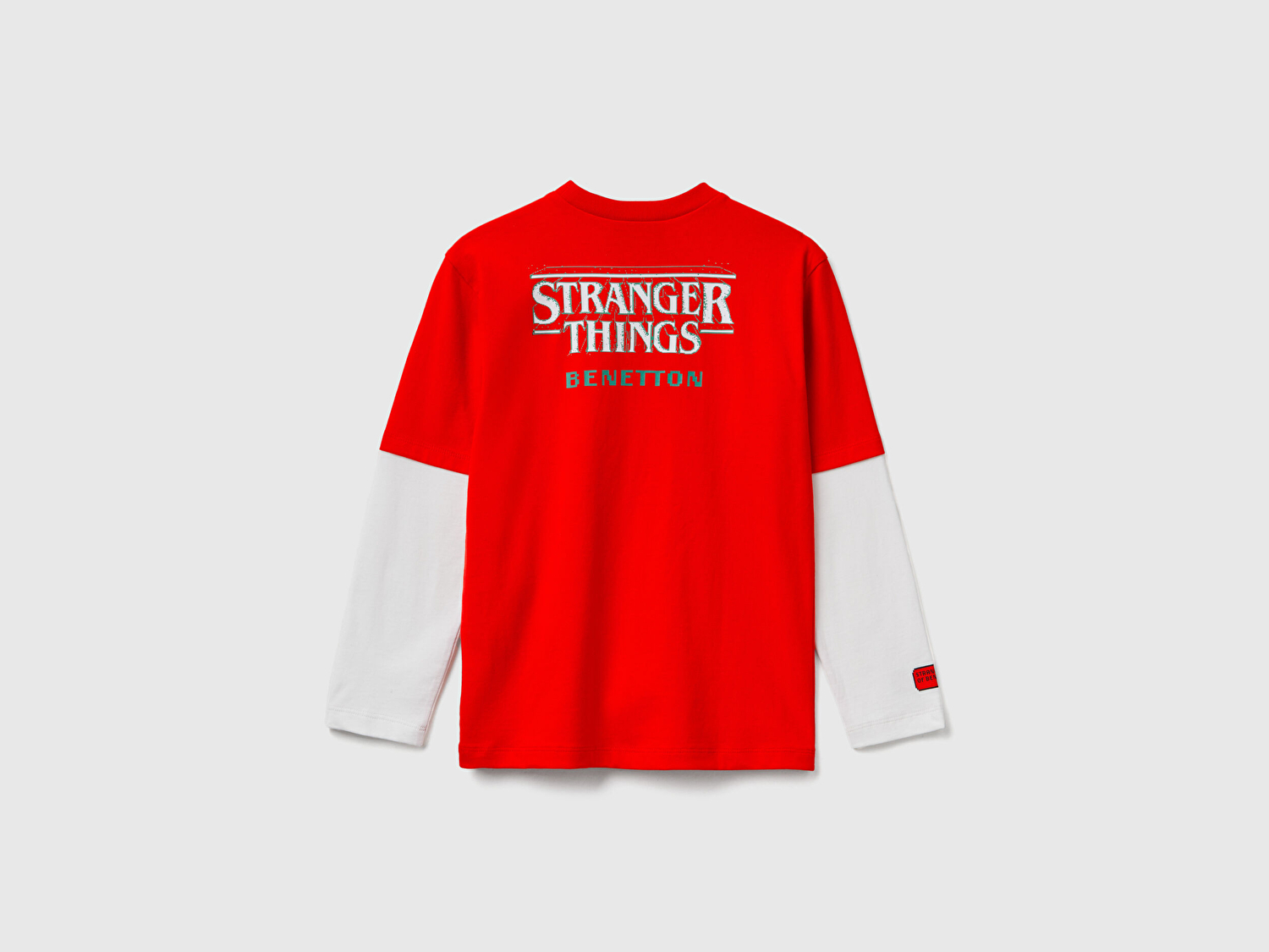 Benetton Erkek Çocuk %100 Pamuk Stranger Things Çift Kollu Baskılı Uzun Kollu T-Shirt