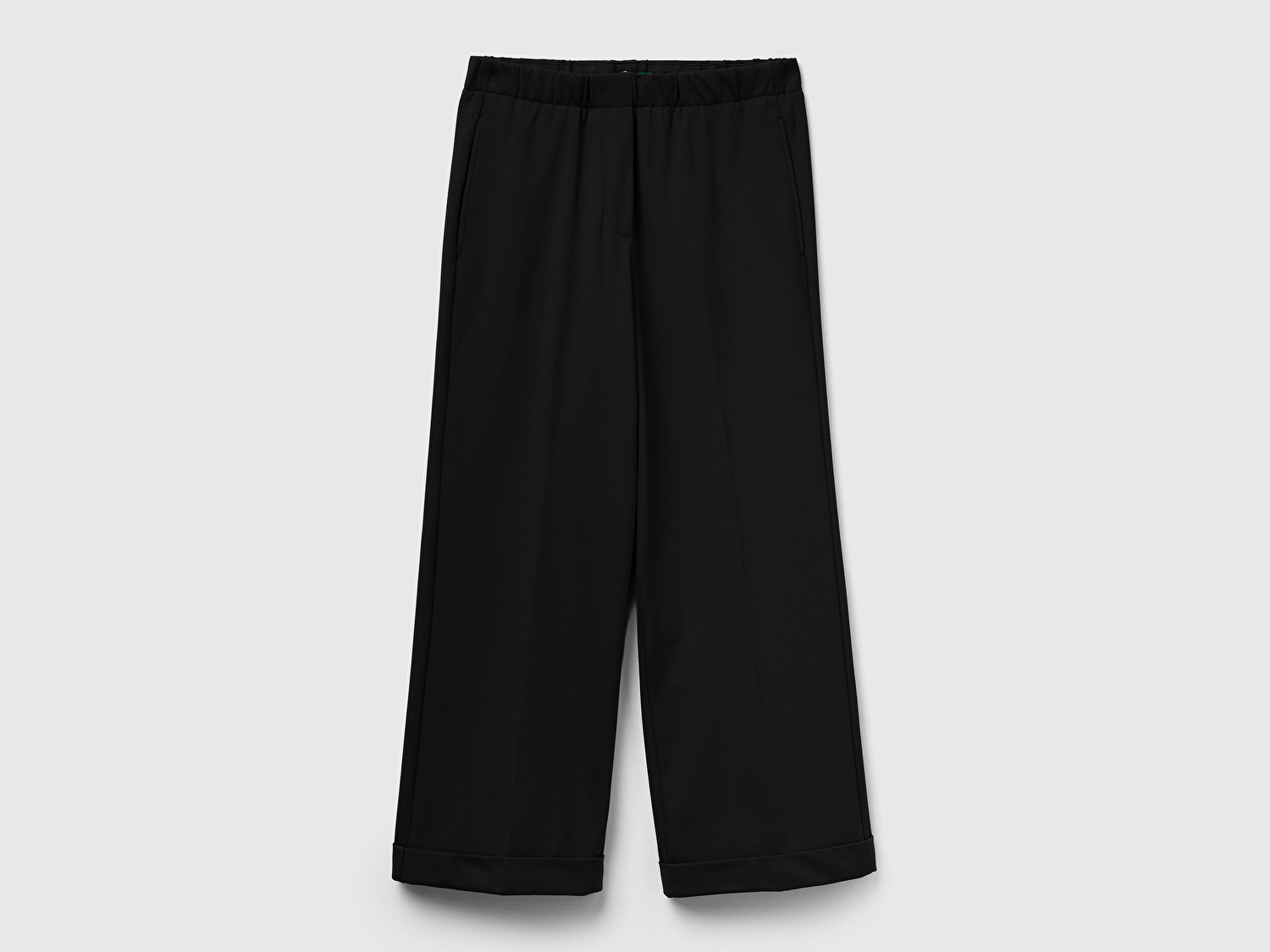 Benetton Kadın Siyah Viskoz Karışımlı Beli Lastikli Kıvrık Paça Pantolon