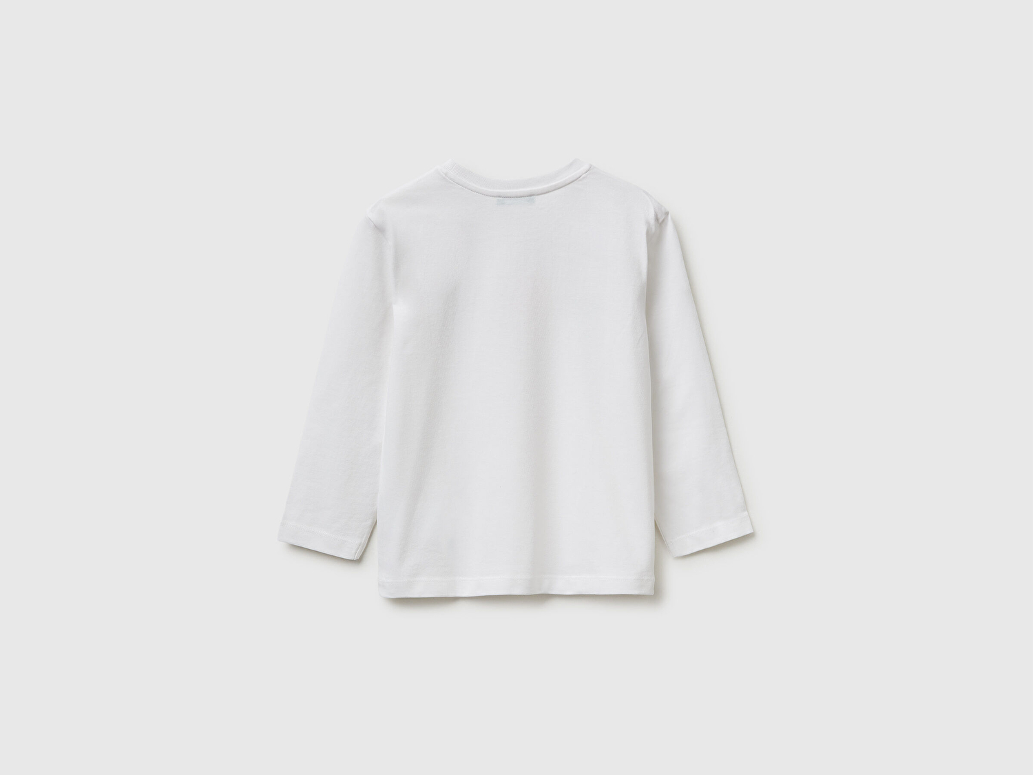 Benetton Erkek Bebek Beyaz Önü Logo Baskılı Yuvarlak Yaka Uzun Kollu T-Shirt