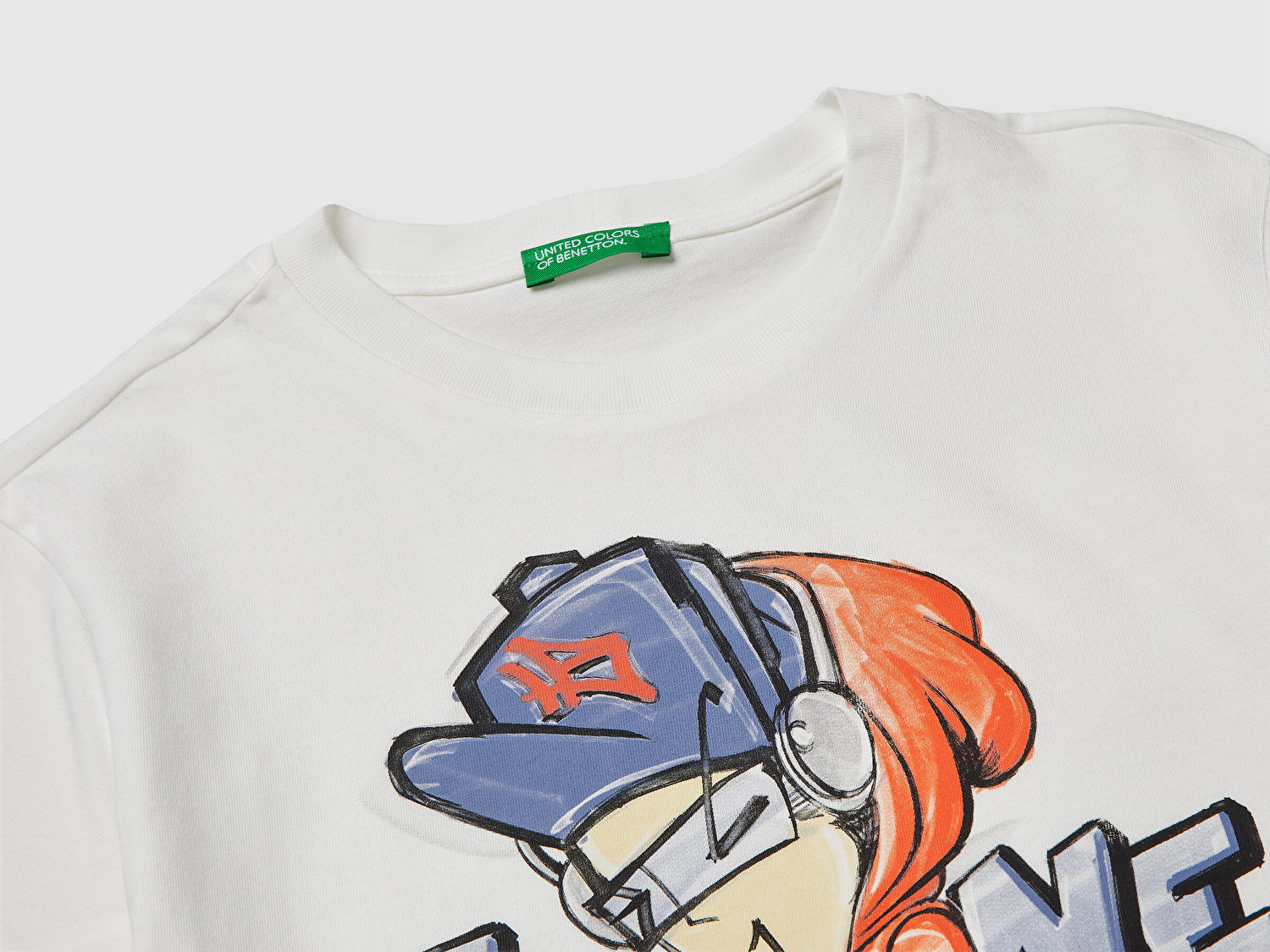 Benetton Erkek Çocuk Beyaz Tema Baskılı Rahat Kalıp Bisiklet Yaka T-Shirt